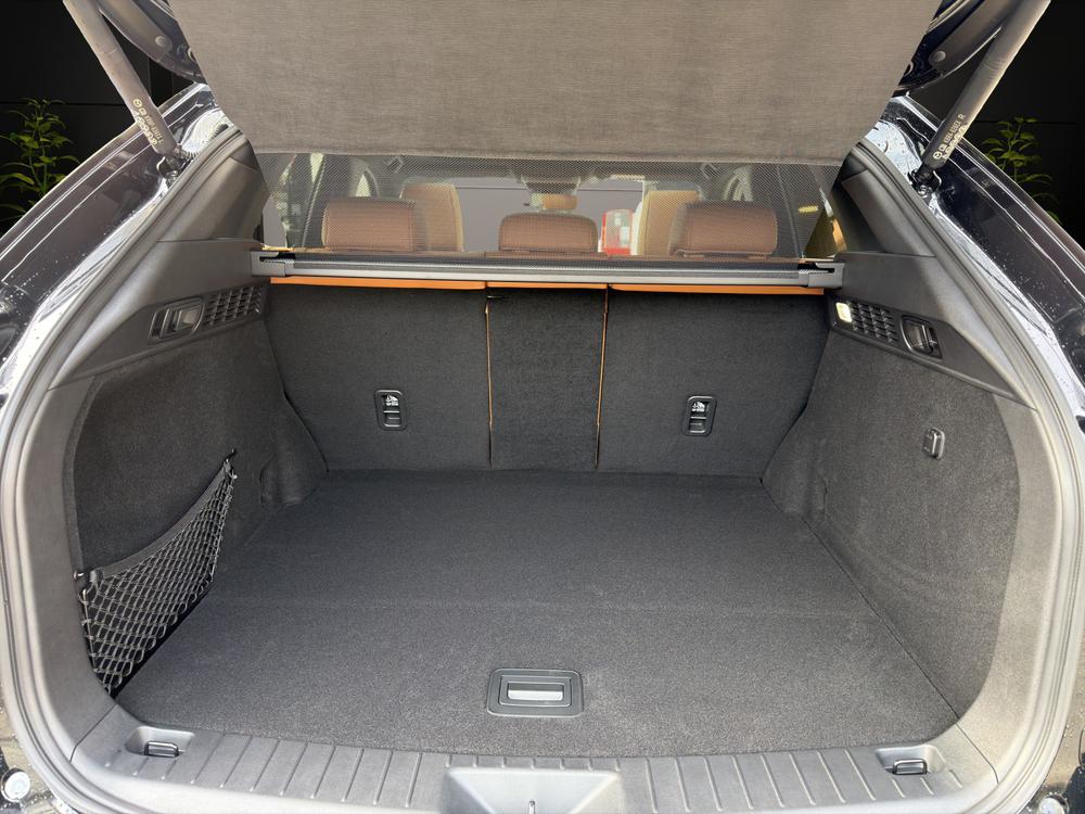 Image MAZDA CX-60 CX-60 3.3L e-Skyactiv D 254 MHEV AWD Homura Plus