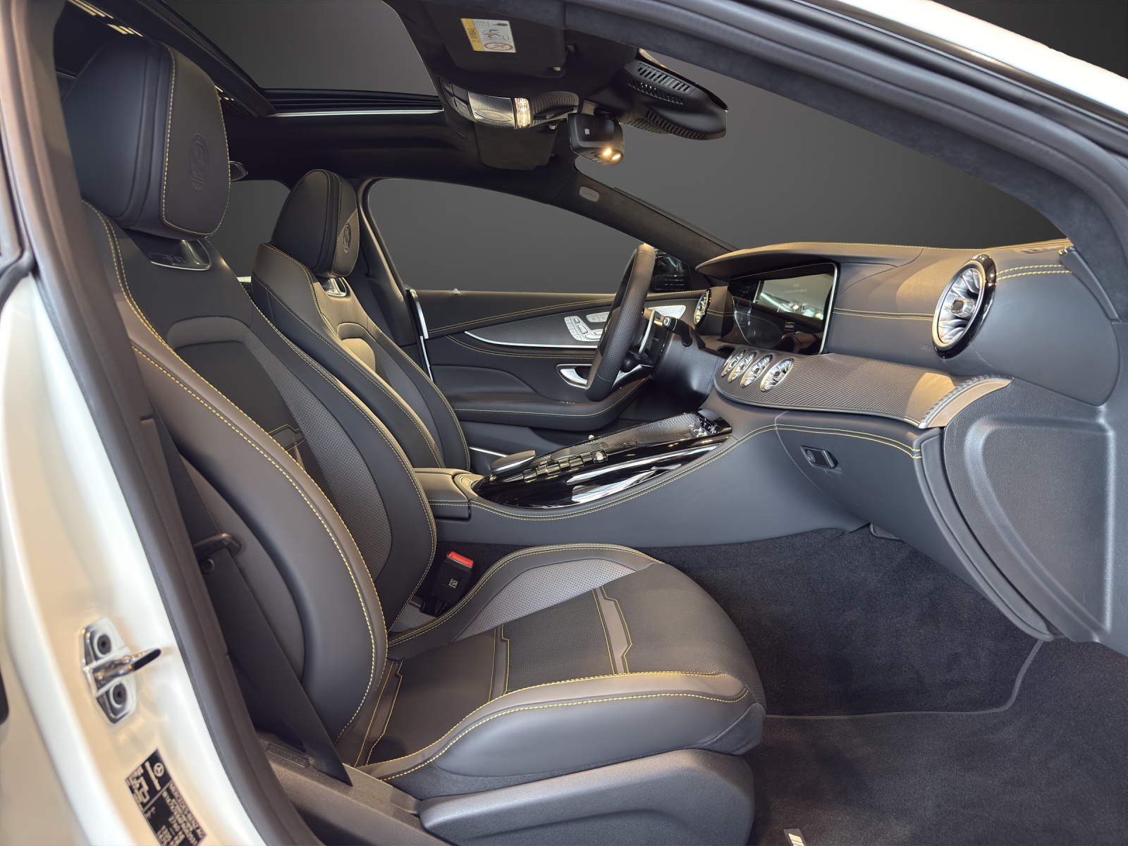 MERCEDES-BENZ AMG GT 4 63 S 4Matic+ E Performance-image-11
