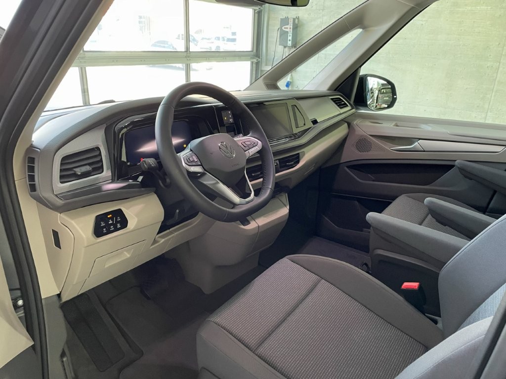 VW Multivan 2.0 TDI Liberty DSG Lang-image-9