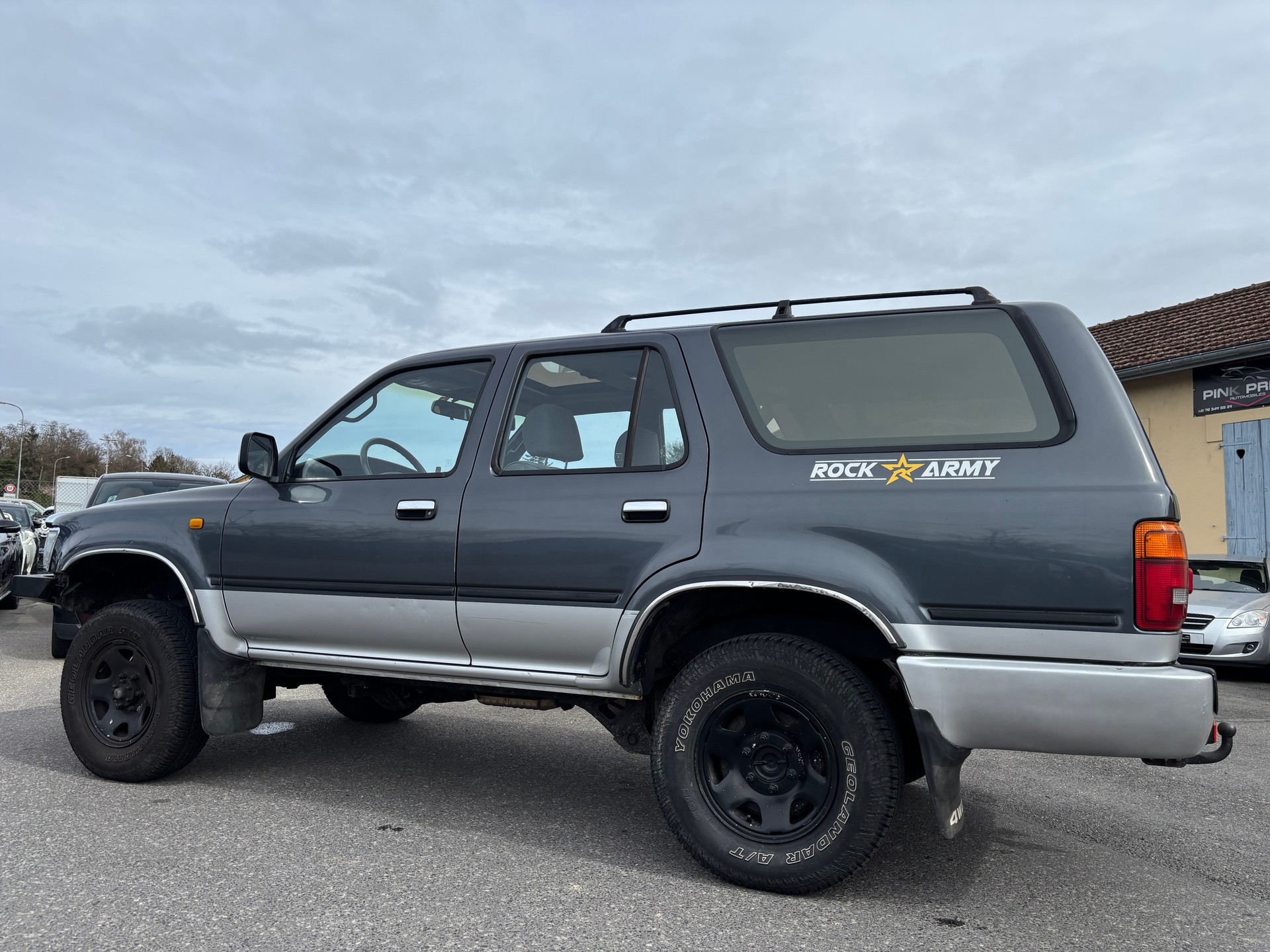 TOYOTA 4-Runner 3.0-showroom-element-3