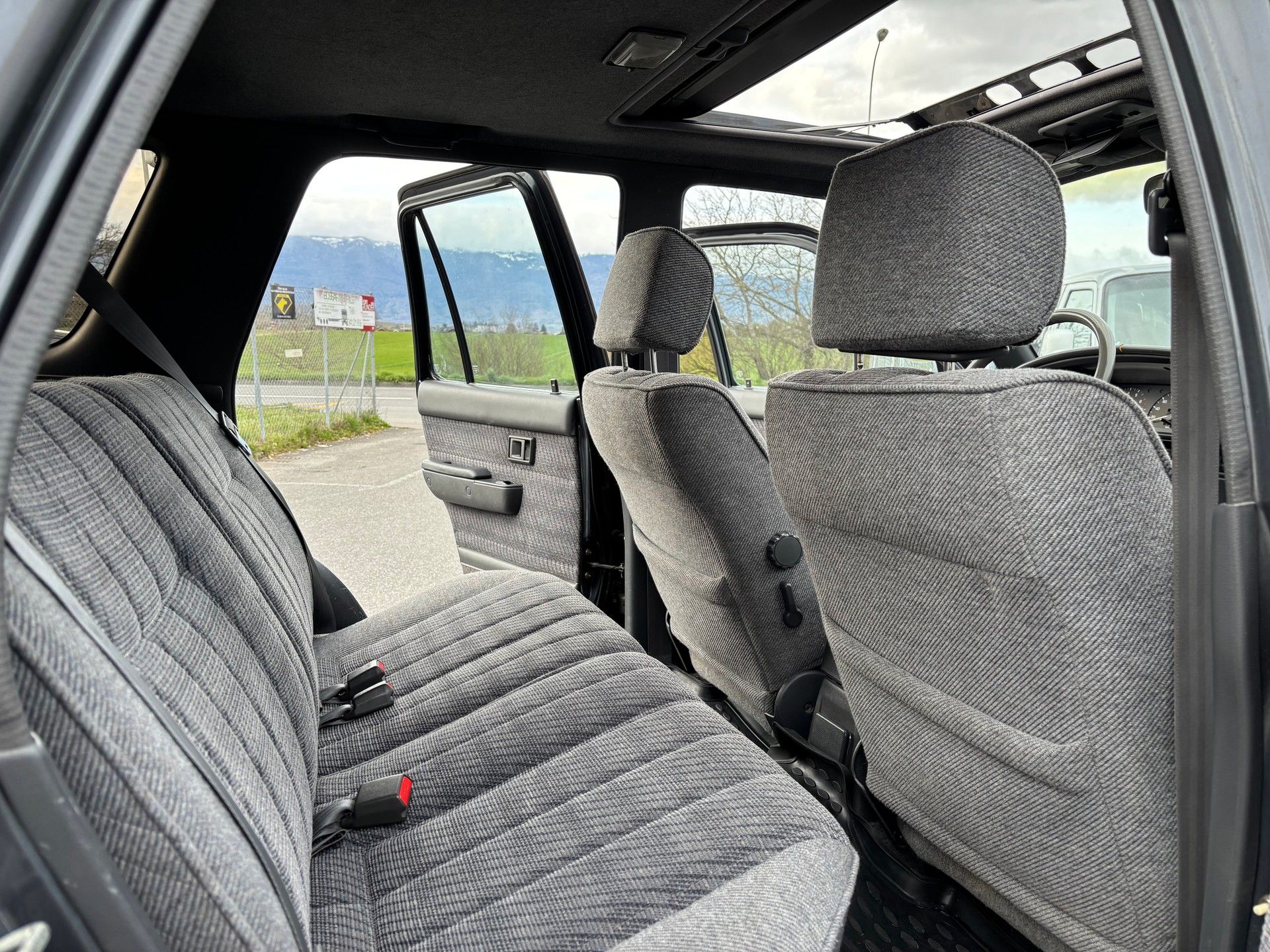TOYOTA 4-Runner 3.0-image-13