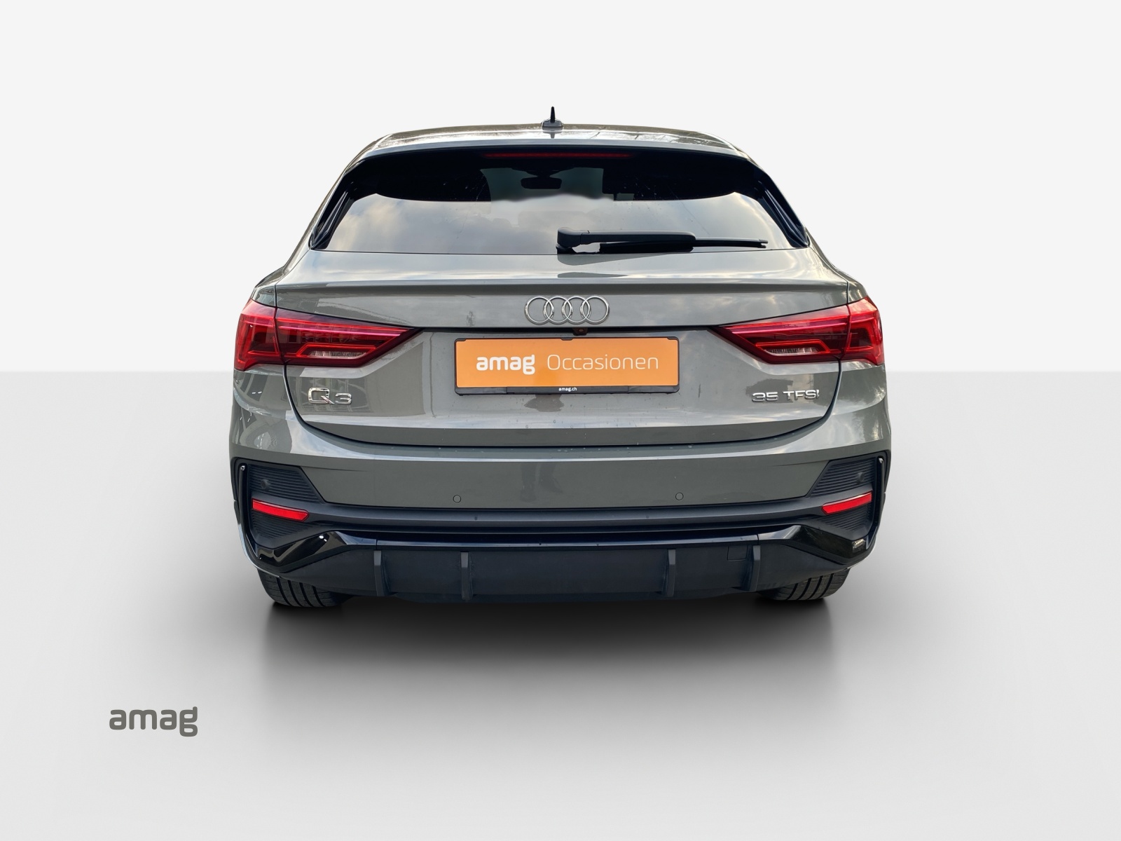 AUDI Q3 Sportback 35 TFSI S line Attraction S-tronic-image-3