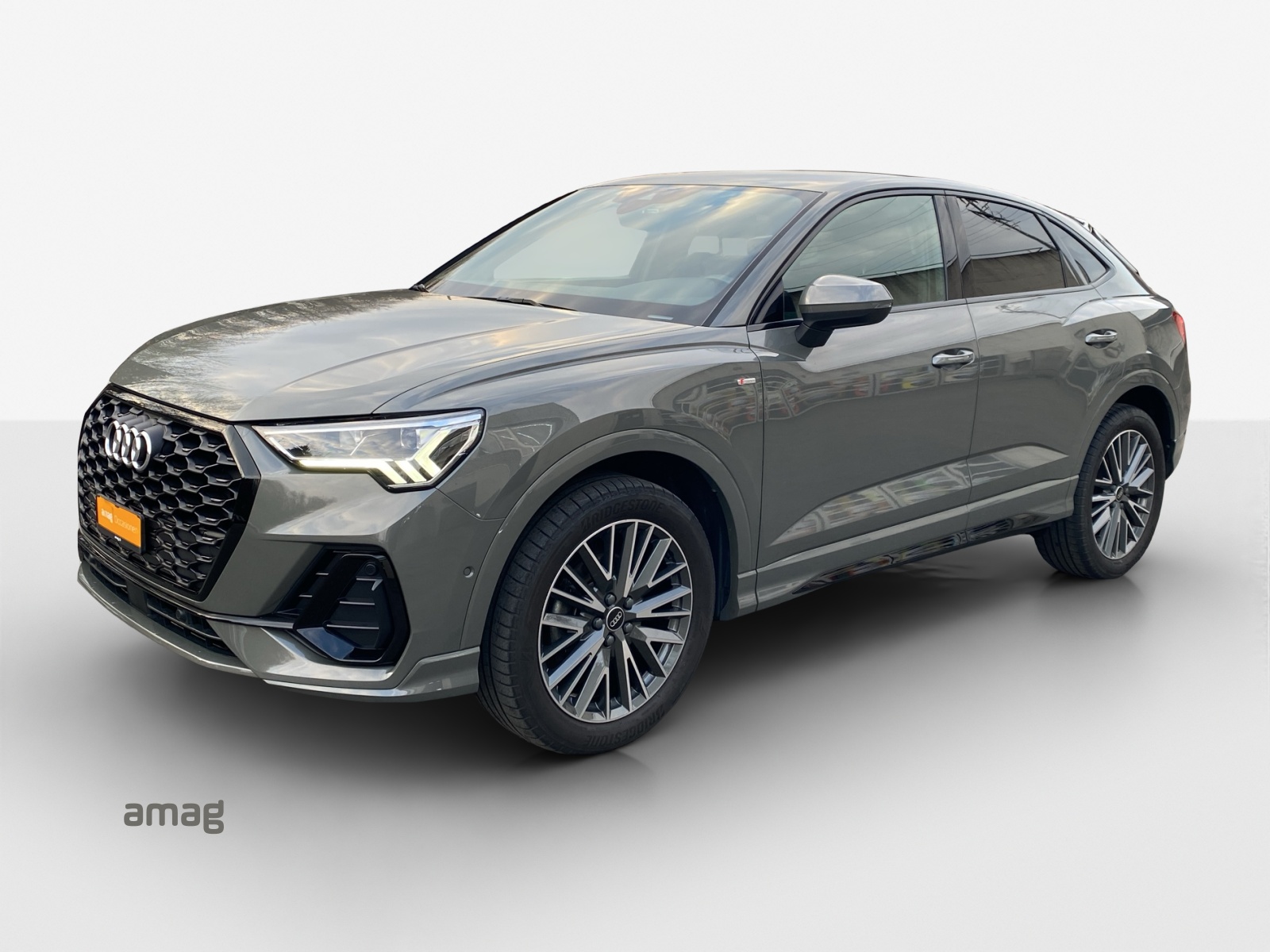 AUDI Q3 Sportback 35 TFSI S line Attraction S-tronic-image-0