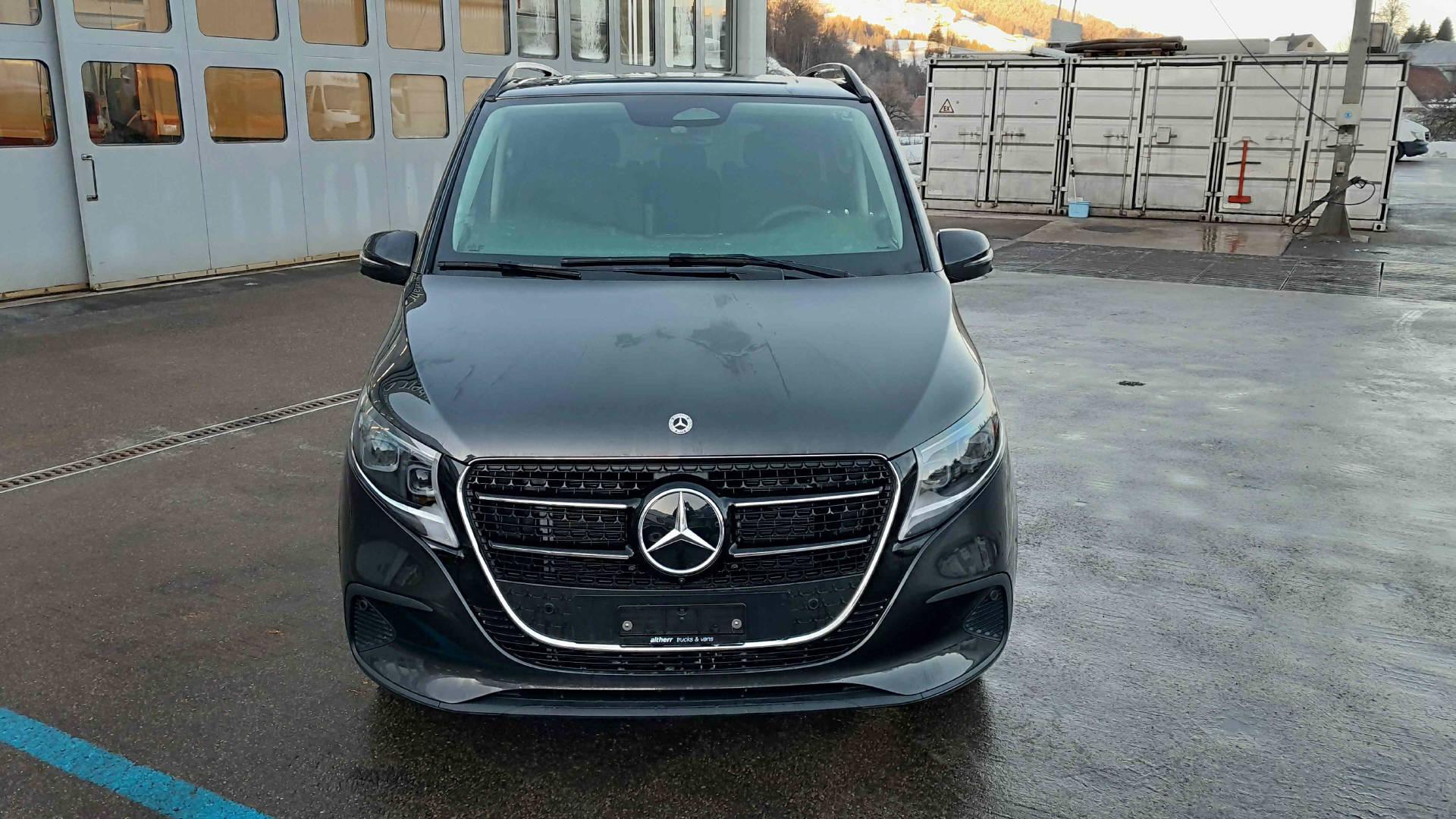 MERCEDES-BENZ V 250d Style L 4x4-image-7
