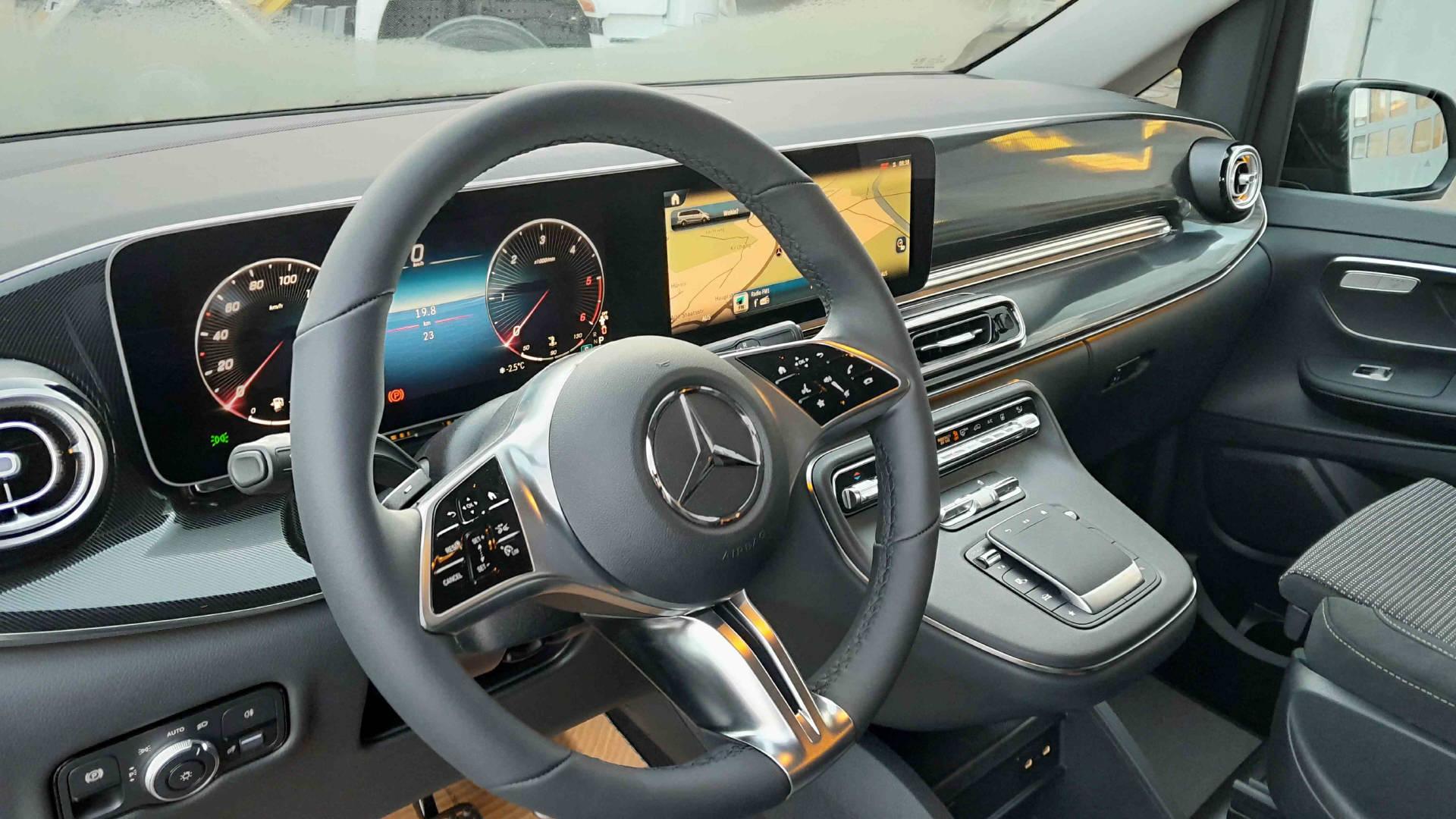 MERCEDES-BENZ V 250d Style L 4x4-image-8