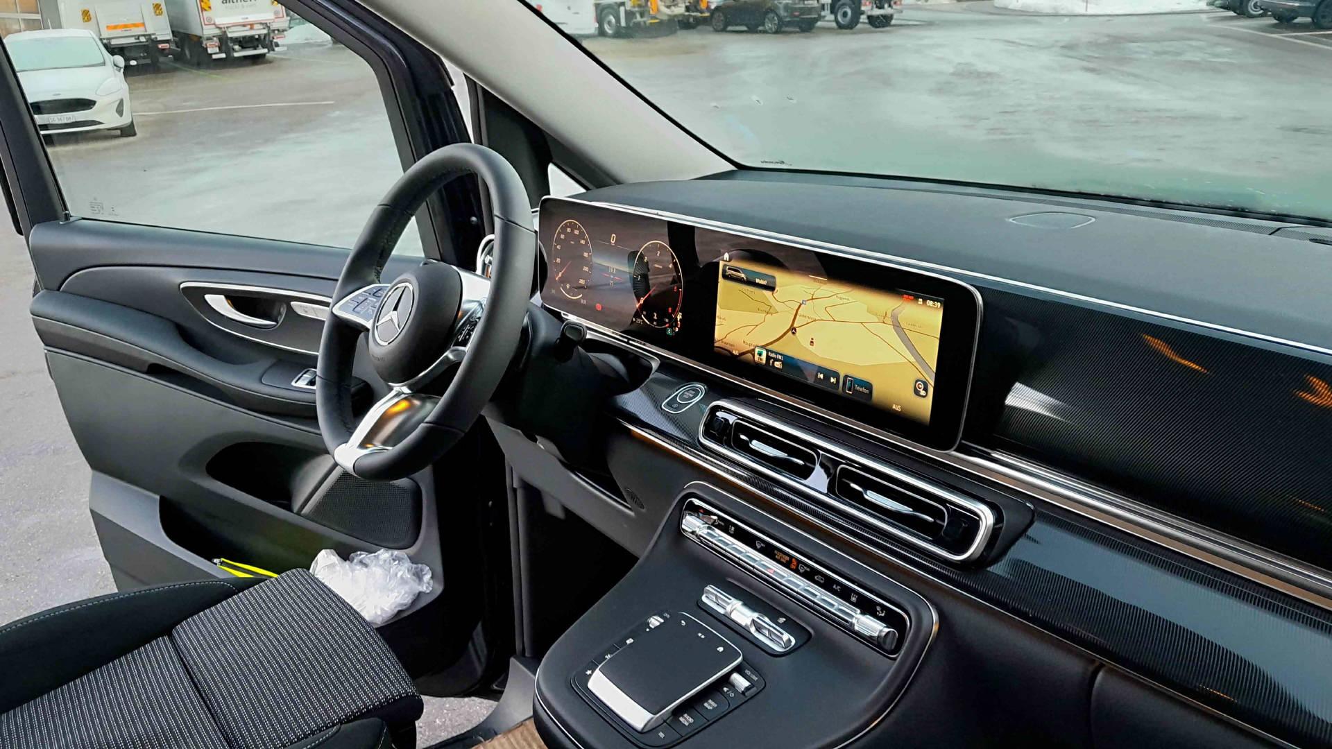 MERCEDES-BENZ V 250d Style L 4x4-image-10