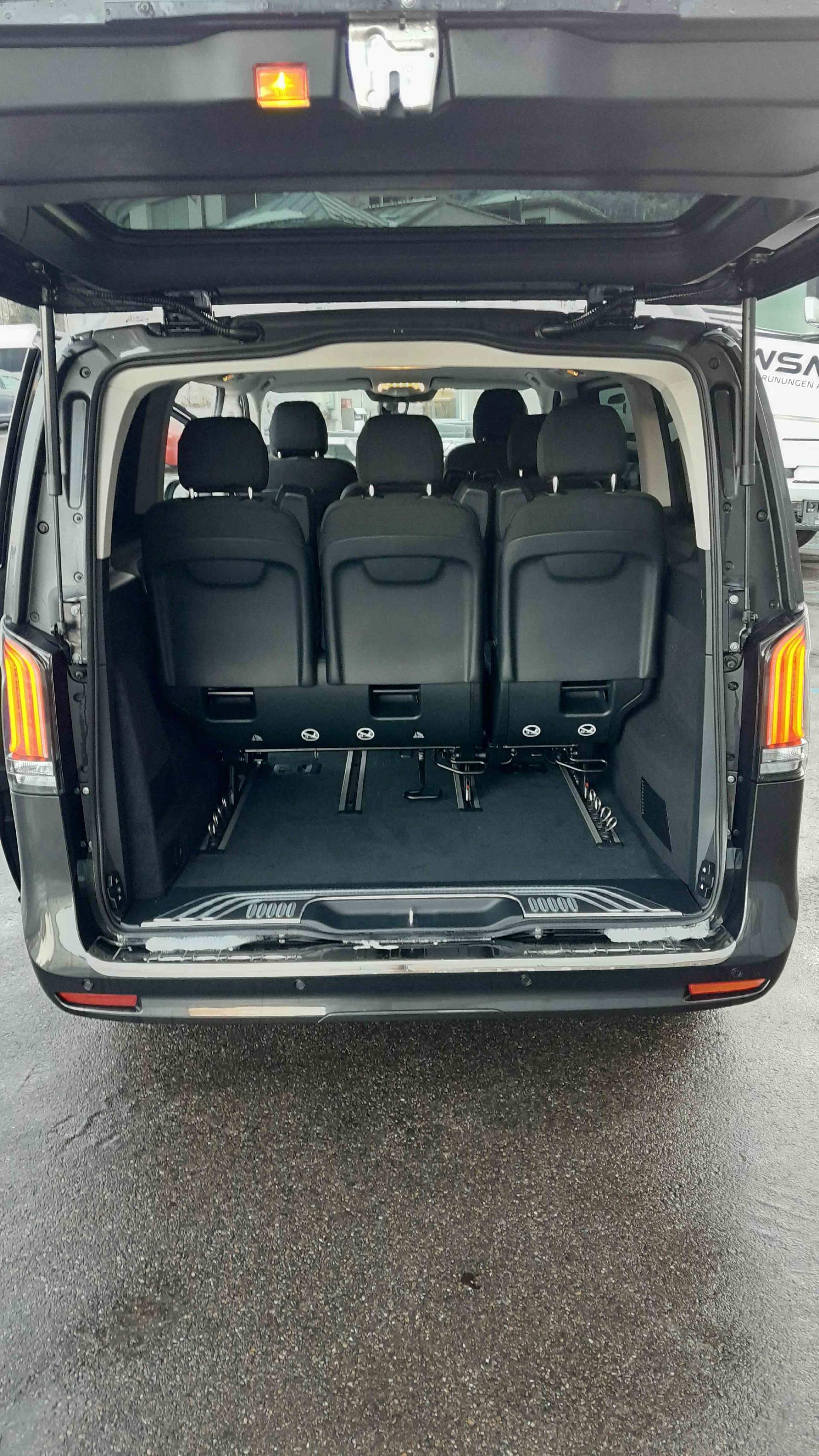 MERCEDES-BENZ V 250d Style L 4x4-image-15
