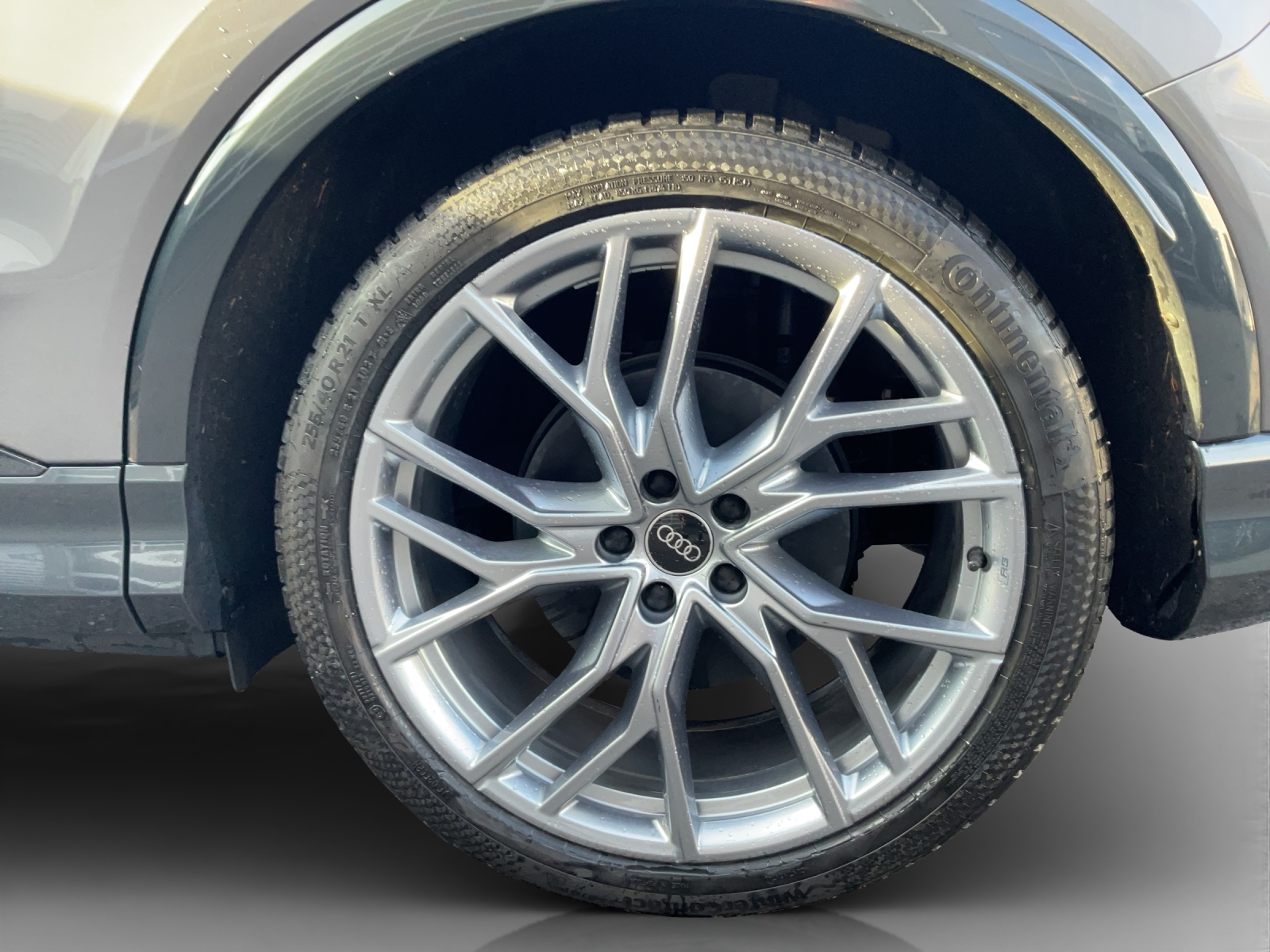 AUDI Q4 Sportback e-tron 50 quattro-image-13