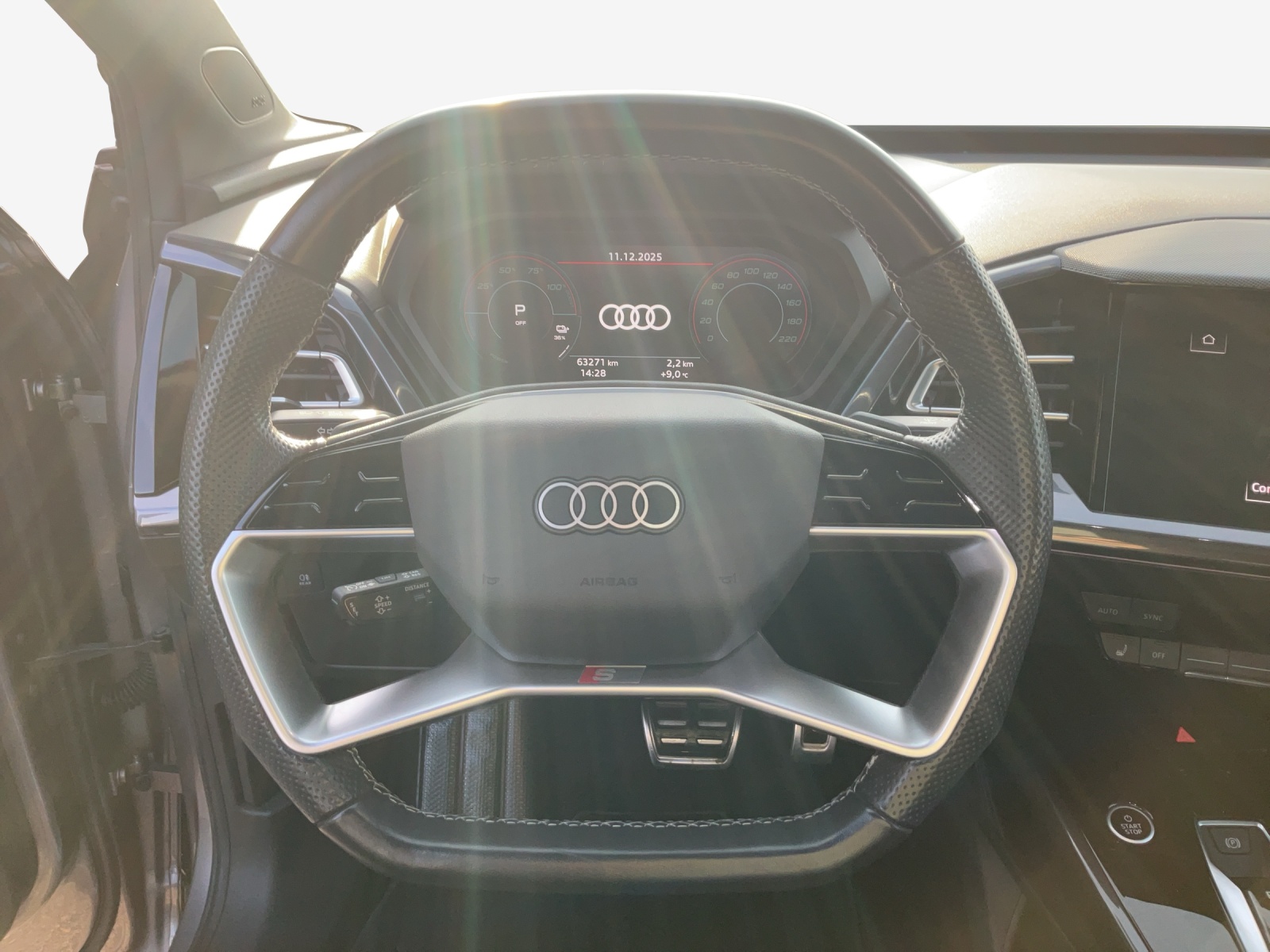 AUDI Q4 Sportback e-tron 50 quattro-image-9