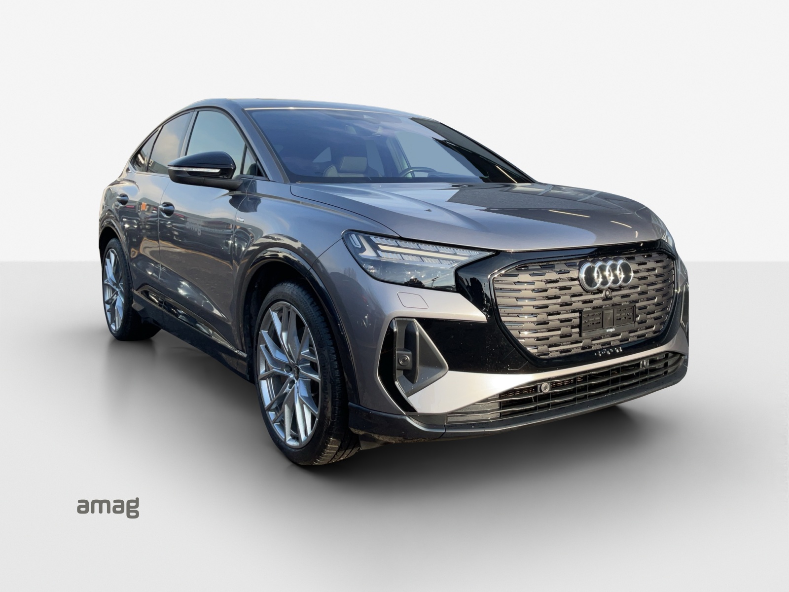 AUDI Q4 Sportback e-tron 50 quattro-image-5