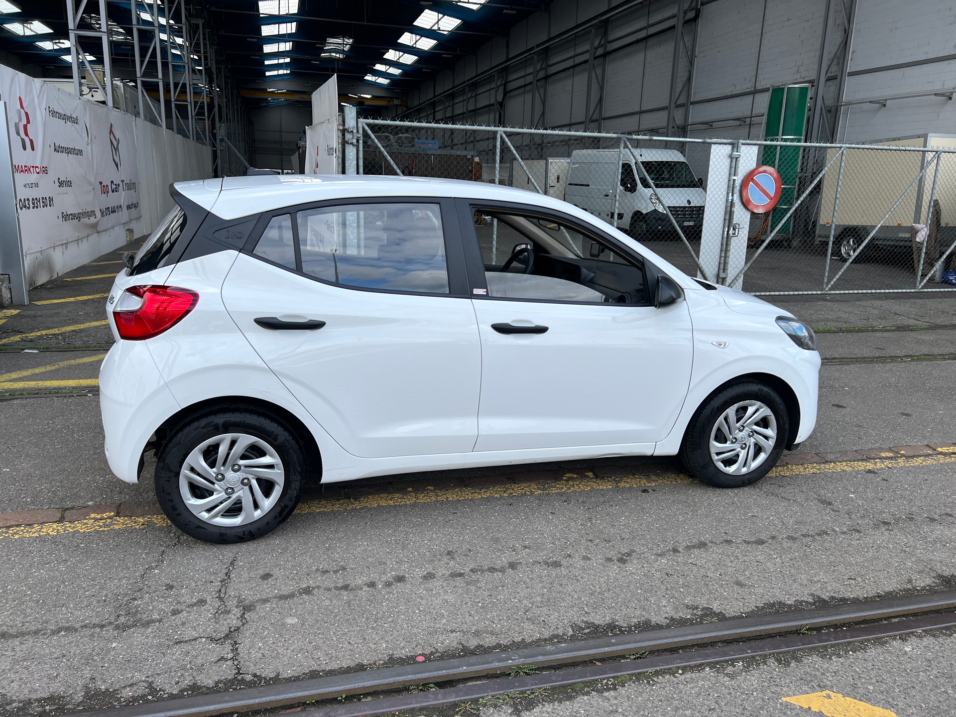 HYUNDAI i10 1.0 Pica-image-6