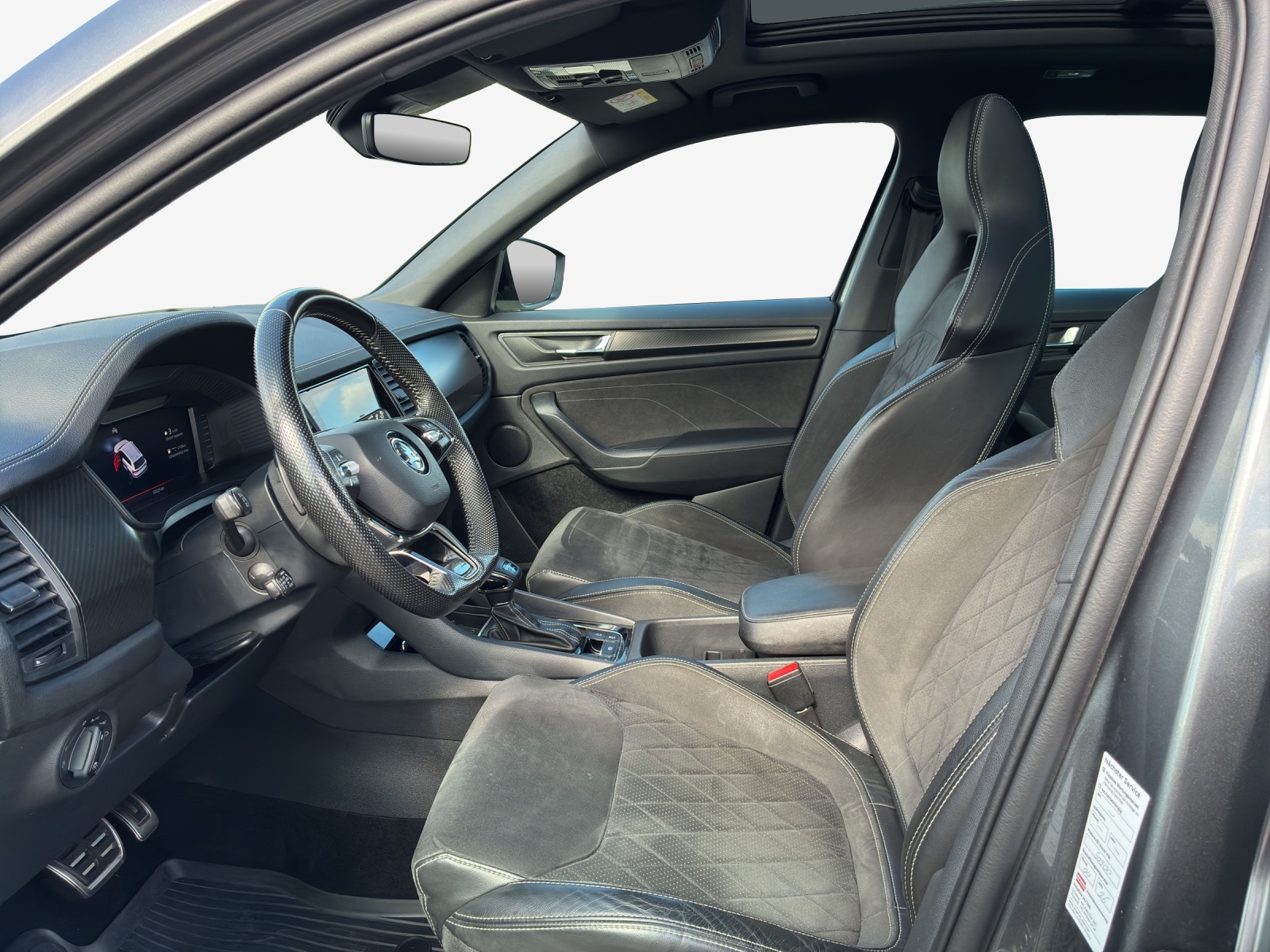 SKODA Kodiaq 2.0 TSI 4x4 SportLine-image-7