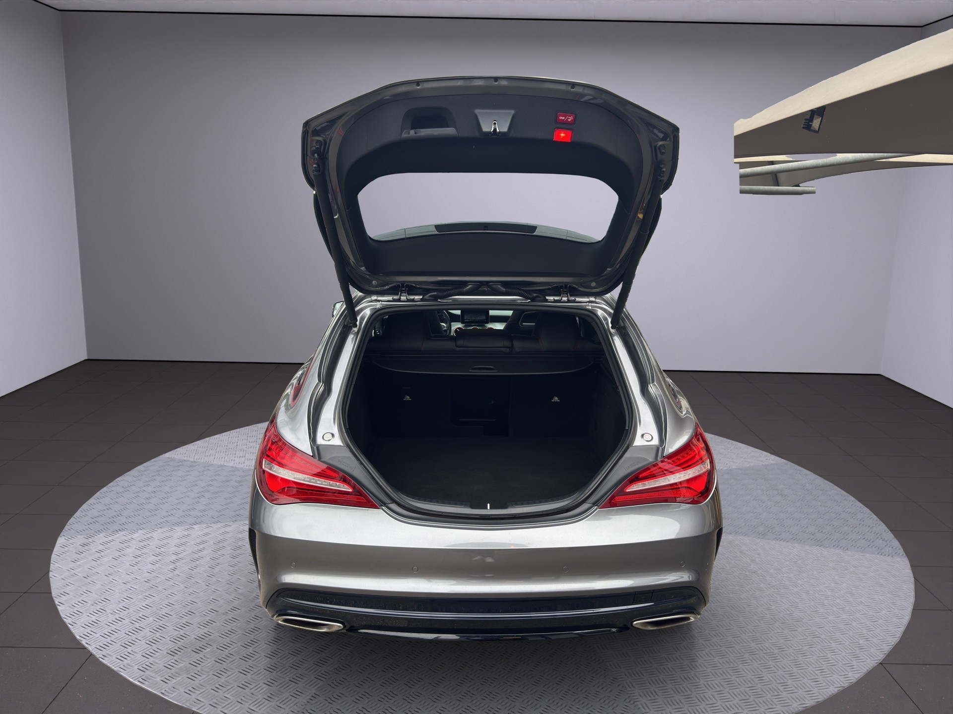 MERCEDES-BENZ CLA Shooting Brake 220 AMG Line 4Matic 7G-DCT-image-16
