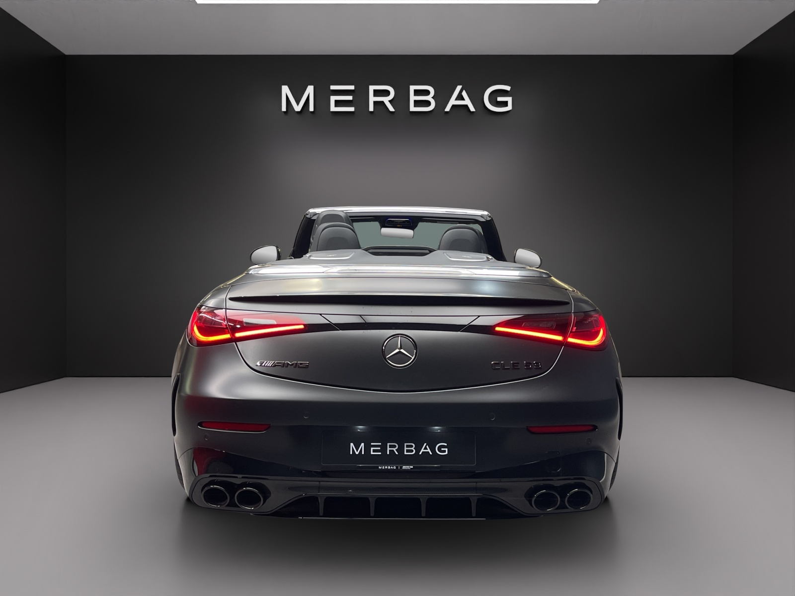 MERCEDES-BENZ CLE AMG 53 Cabrio 4Matic+-image-4