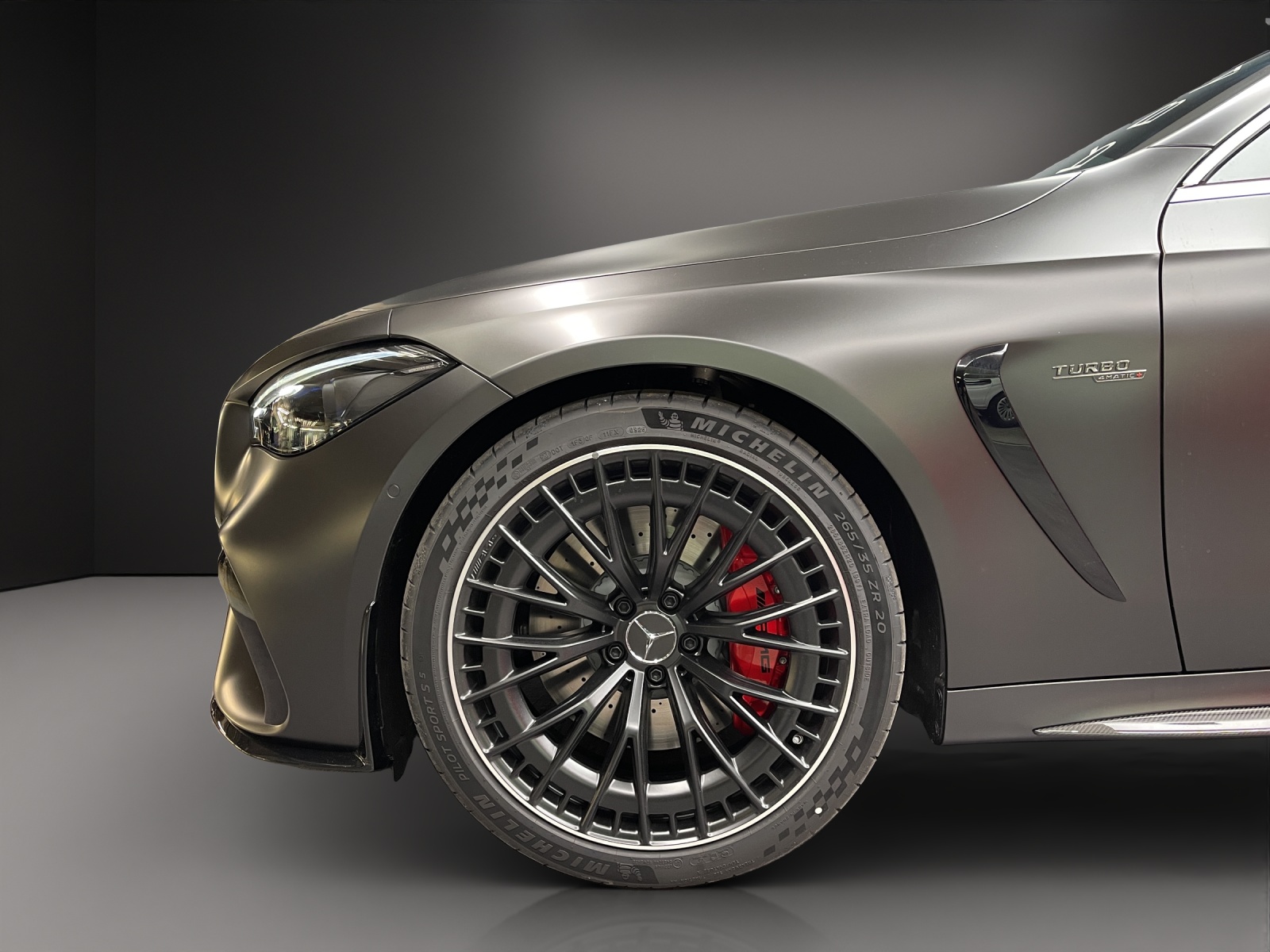 MERCEDES-BENZ CLE AMG 53 Cabrio 4Matic+-image-8