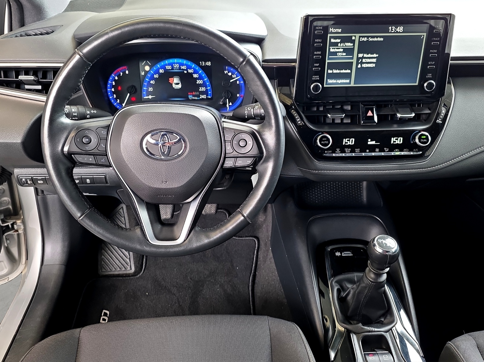 TOYOTA Corolla 1.2 T Comfort-image-10