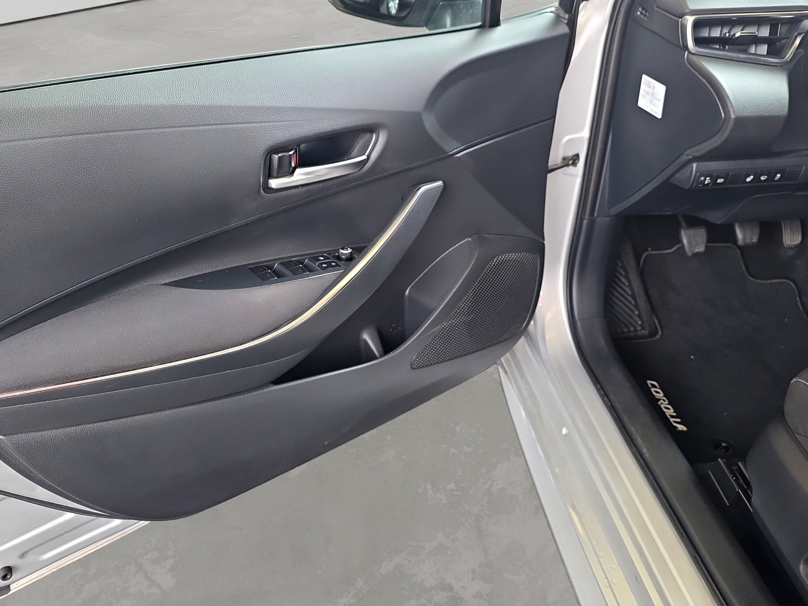 TOYOTA Corolla 1.2 T Comfort-image-11