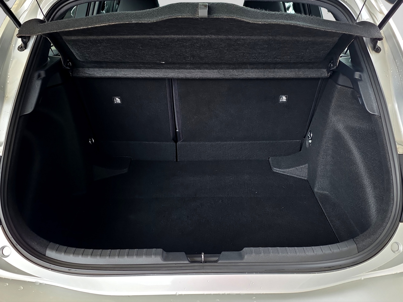 TOYOTA Corolla 1.2 T Comfort-image-13