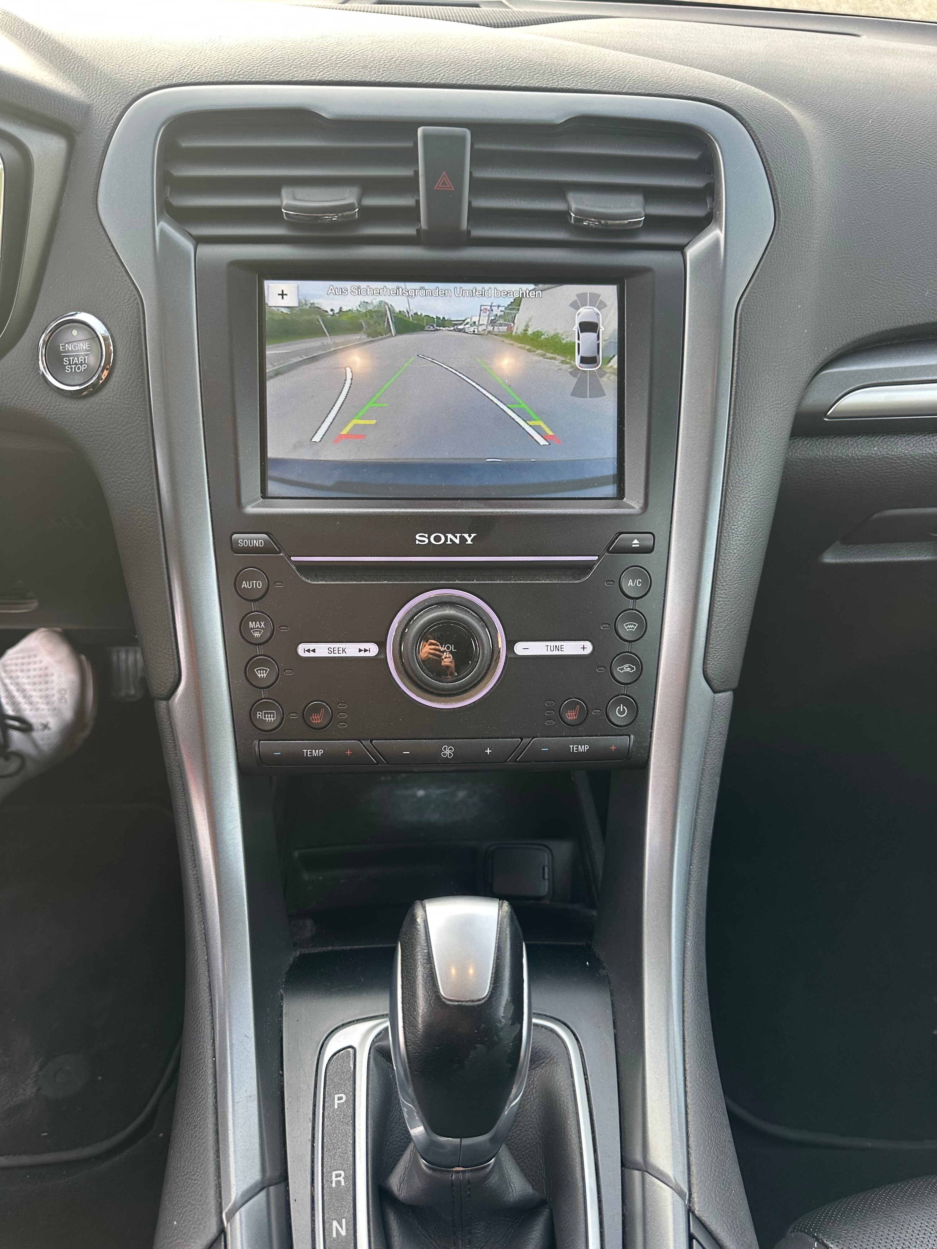 FORD Mondeo 2.0 TDCi Titanium AWD PowerShift — slika 9