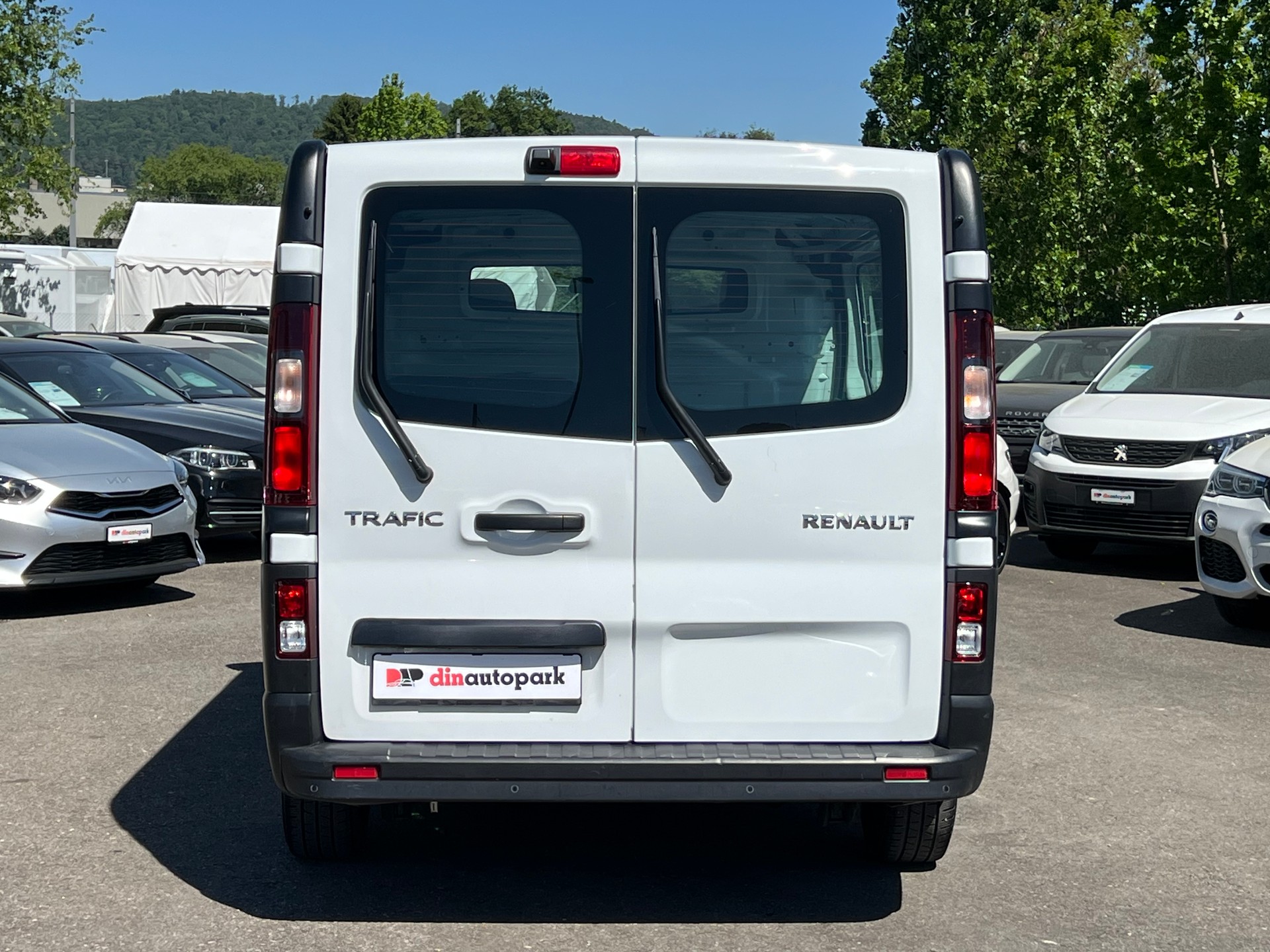 RENAULT Trafic 2.0 dCi 120 3.0t Business L1H1 *CH-Fahrzeug*Ab MFK*Klima*Rückfahrkamera*-image-6