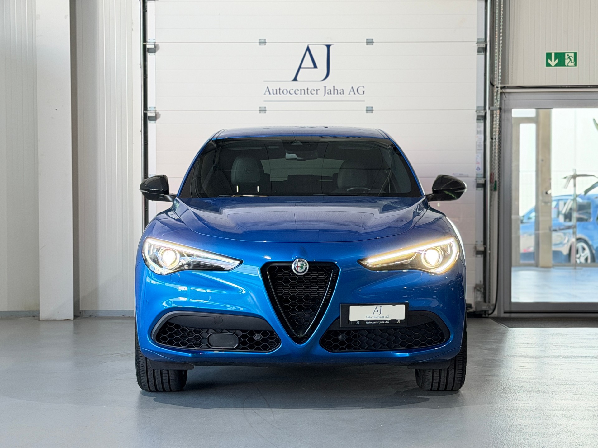 ALFA ROMEO Stelvio 2.0 Veloce Q4 Automatic-showroom-element-2