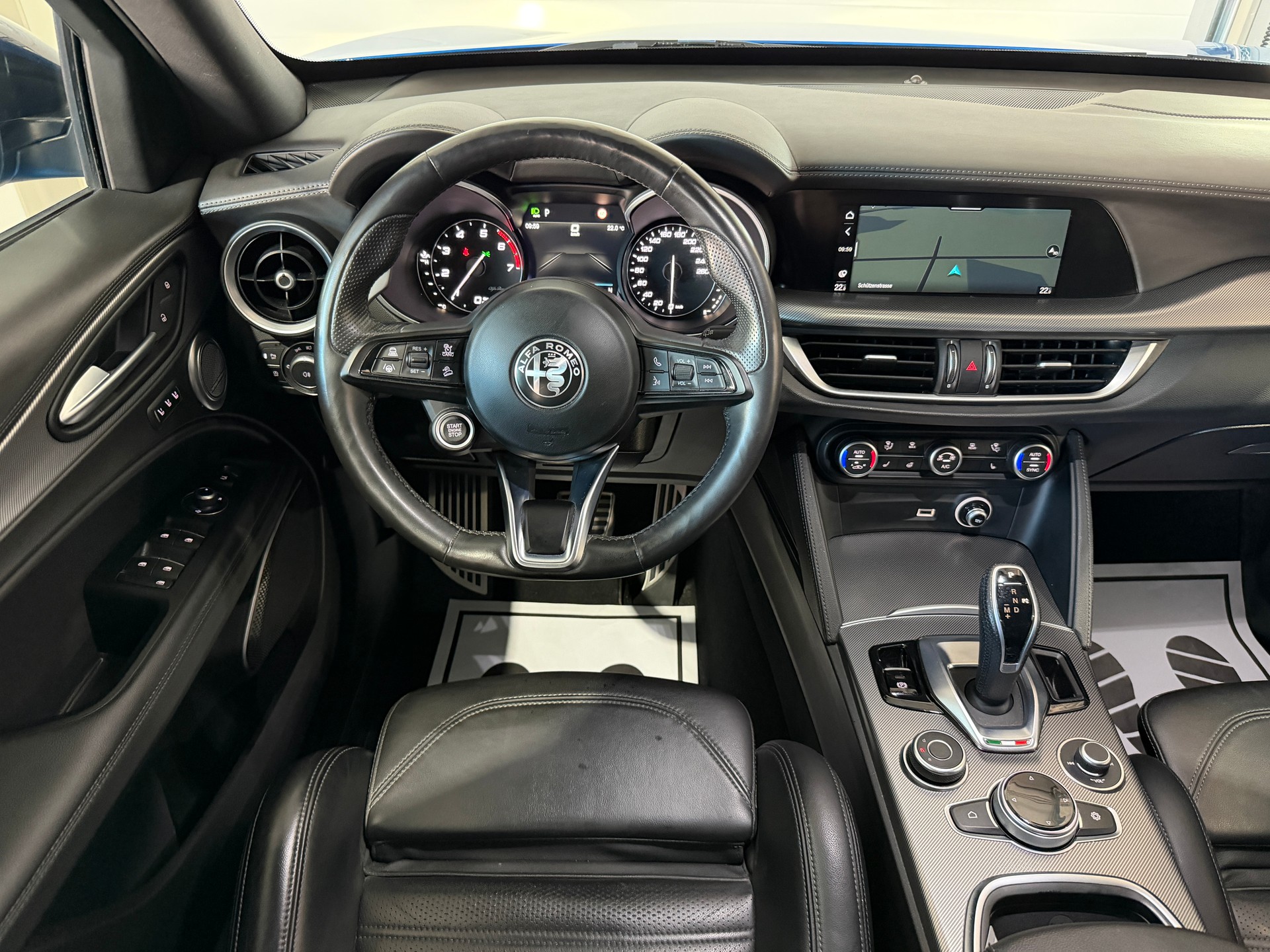 ALFA ROMEO Stelvio 2.0 Veloce Q4 Automatic-image-12