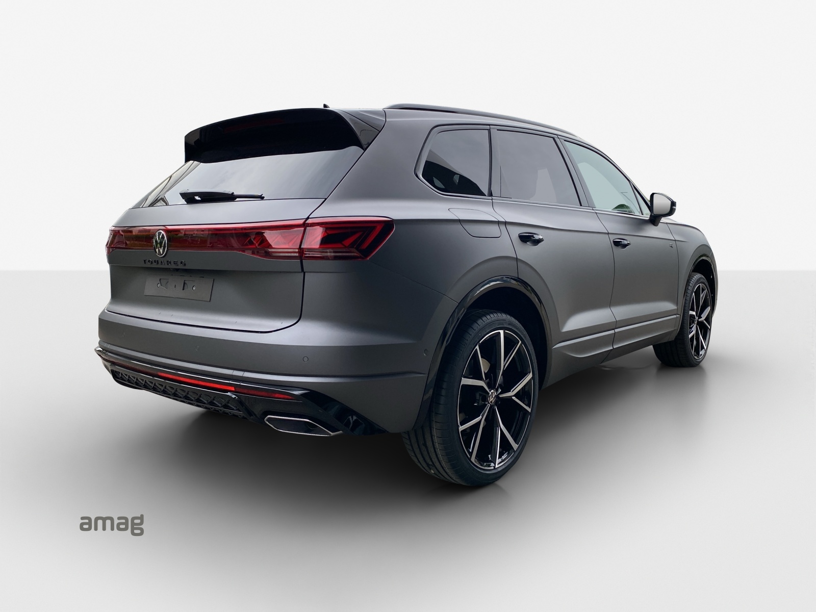 VW Touareg 3.0 TDI R-Line Final Edition Tiptronic-image-4