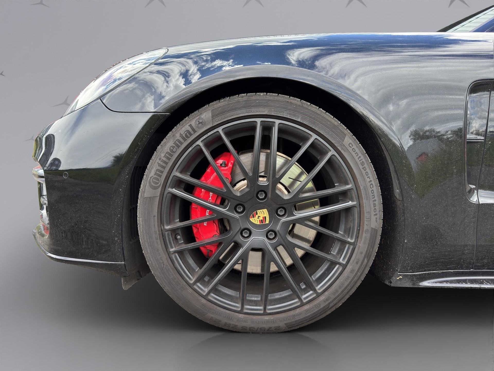 PORSCHE Panamera Sport Turismo 4.0 V8 GTS-image-2