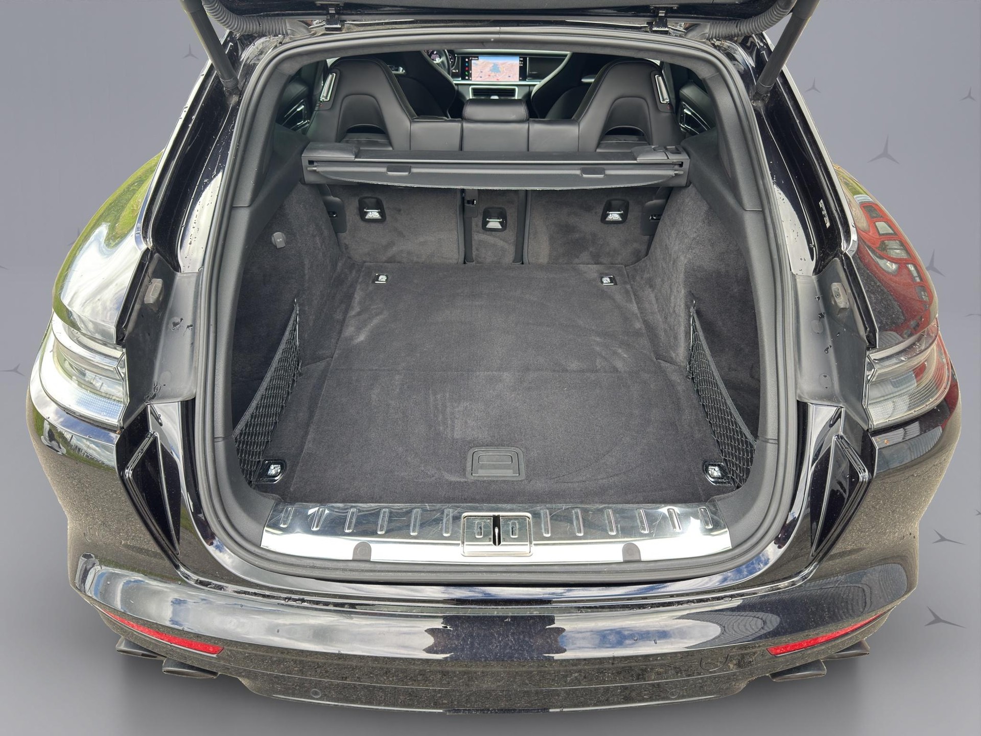PORSCHE Panamera Sport Turismo 4.0 V8 GTS-image-19