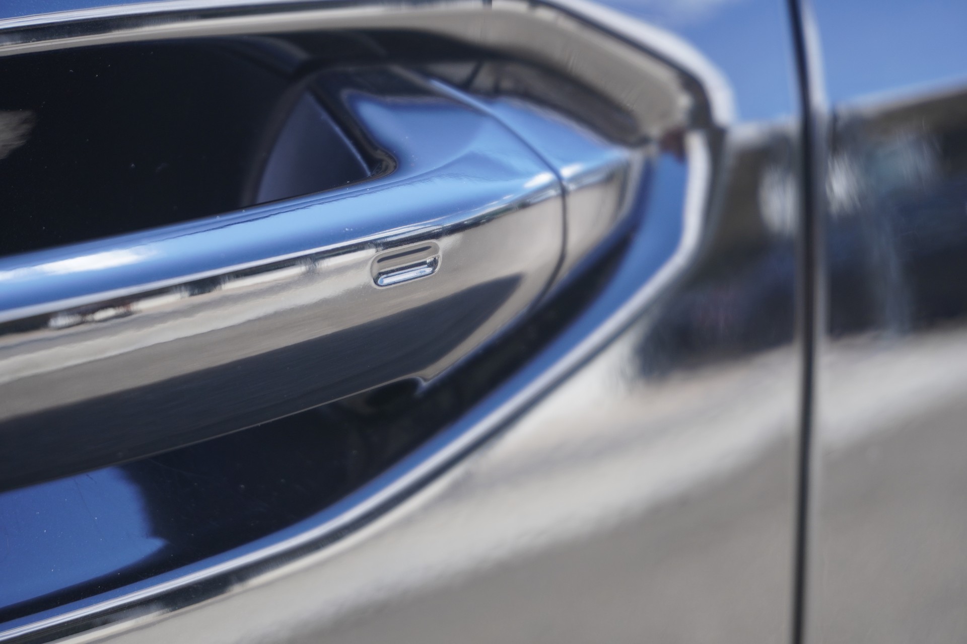 AUDI Q4 e-tron 45 quattro-image-38