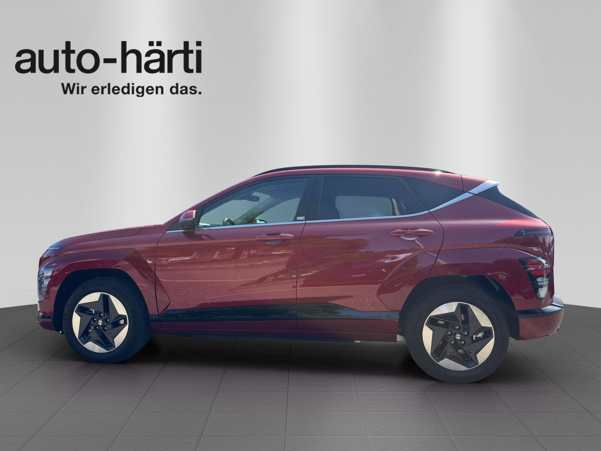 HYUNDAI Kona EV 65.4 kWh Amplia-image-1