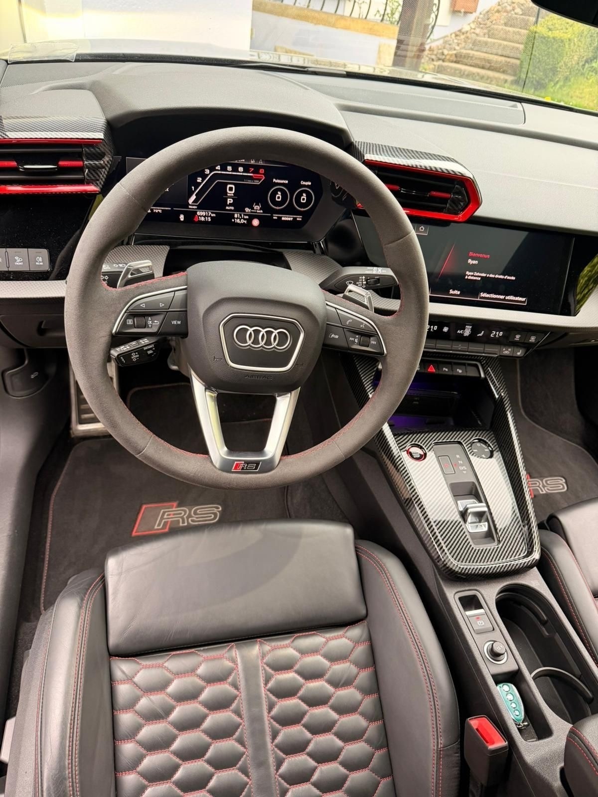 AUDI RS3 Sportback 2.5 TSI quattro S-tronic-image-9