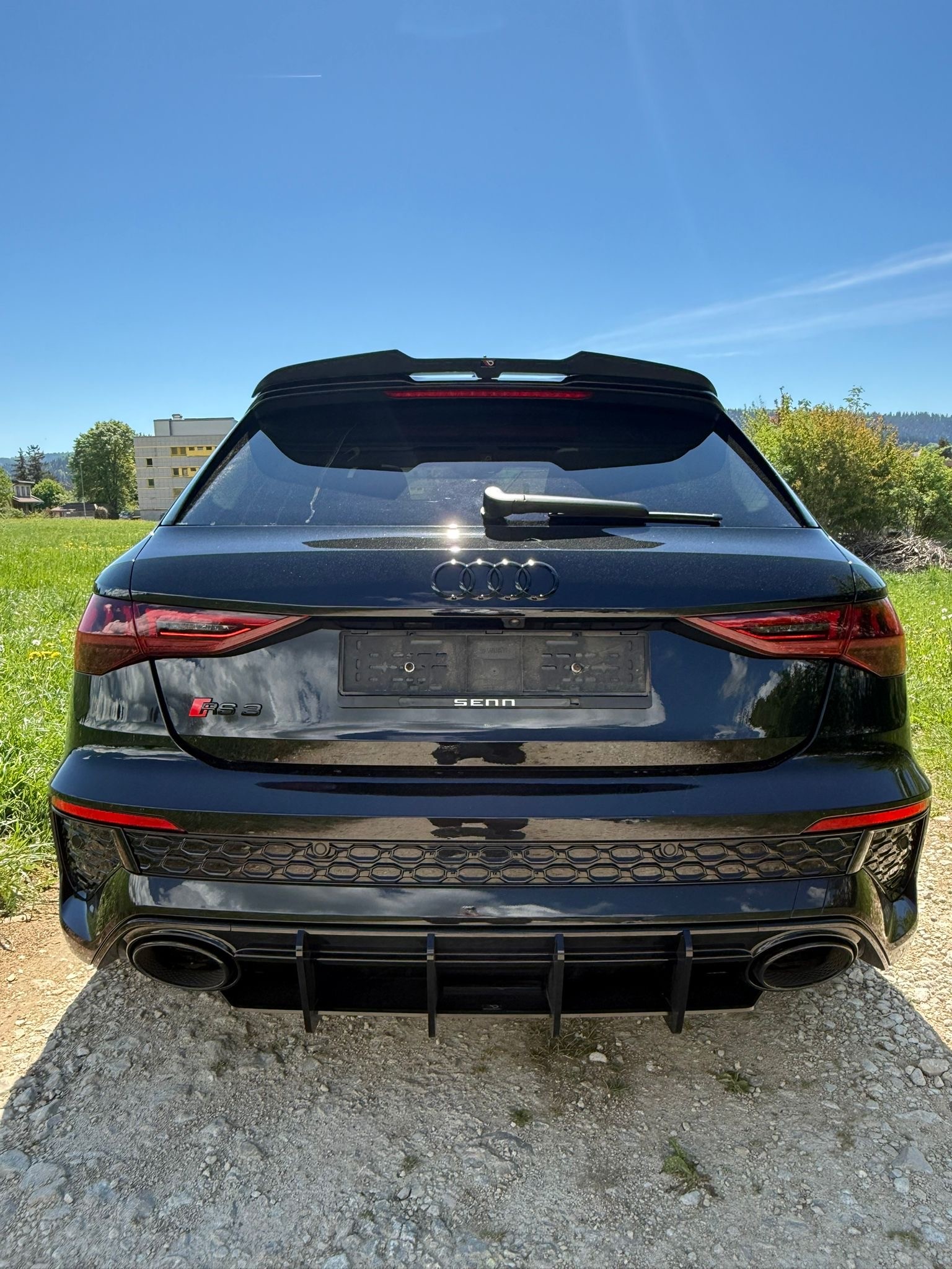 AUDI RS3 Sportback 2.5 TSI quattro S-tronic-image-1