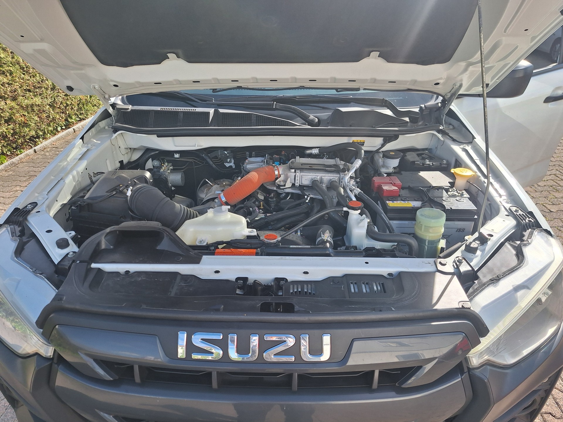 ISUZU Space Pick-up 1.9 DDi N60 BB+ 4x4-image-8