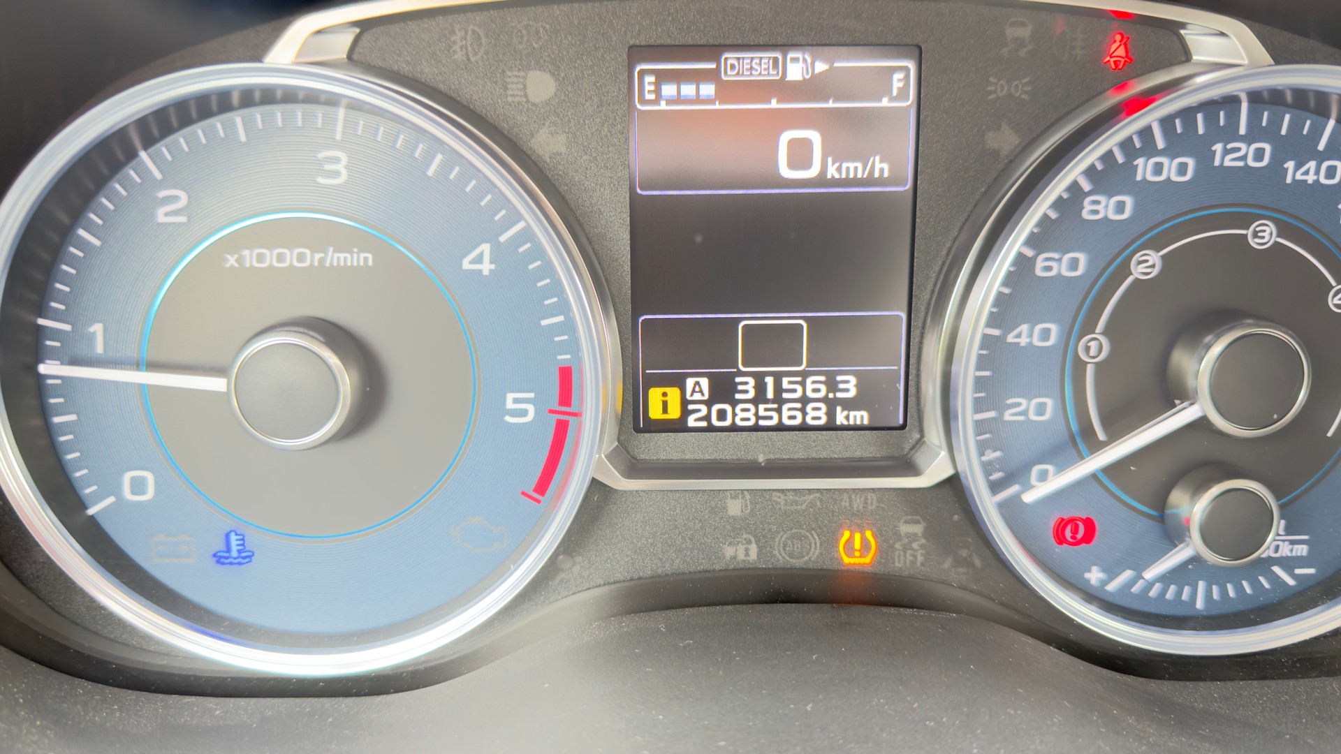 SUBARU XV 2.0D Swiss Two AWD-image-12