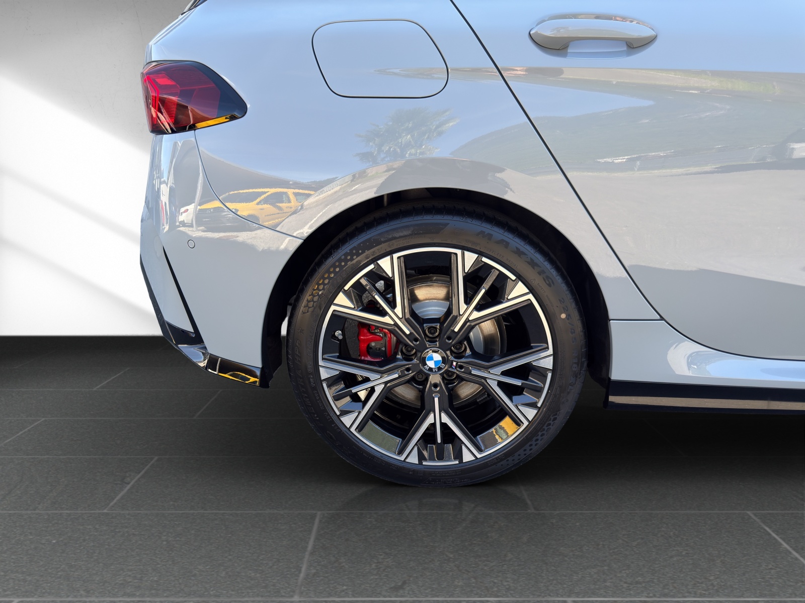 BMW 120 M Sport Pro Steptronic-image-10