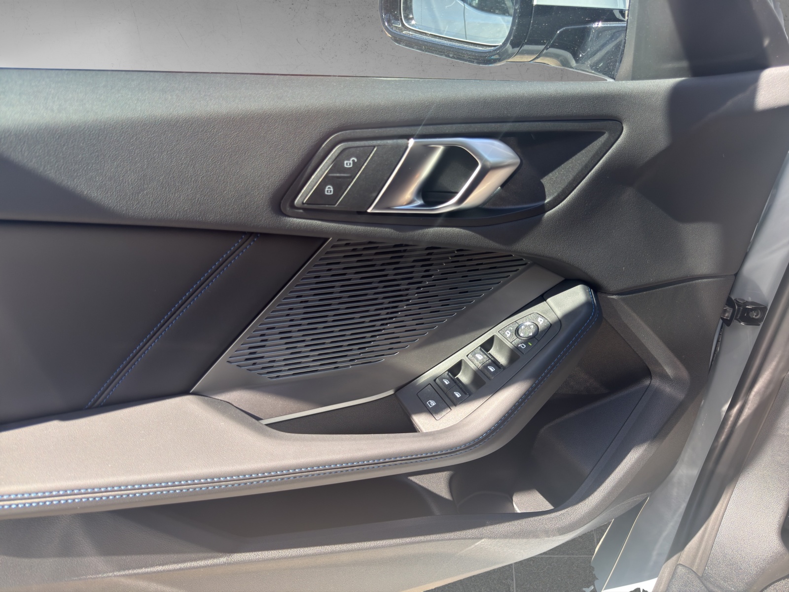 BMW 120 M Sport Pro Steptronic-image-14