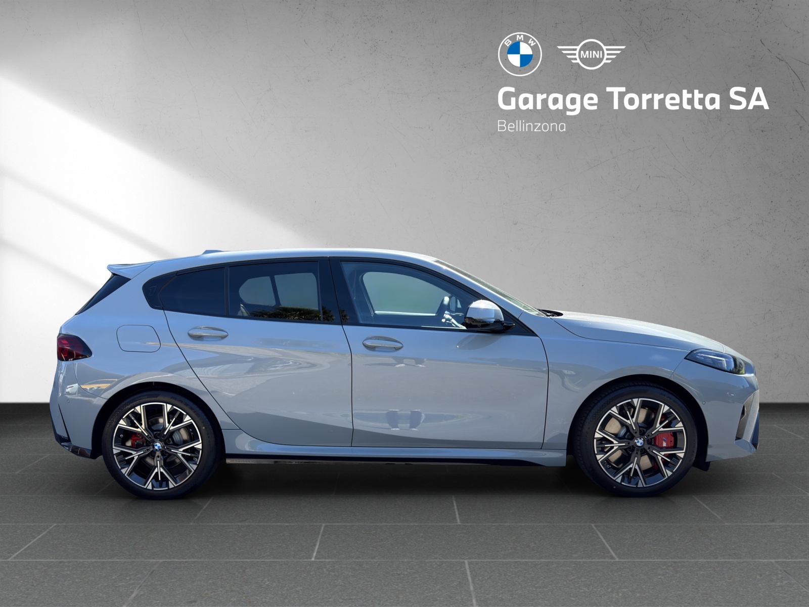BMW 120 M Sport Pro Steptronic-image-5