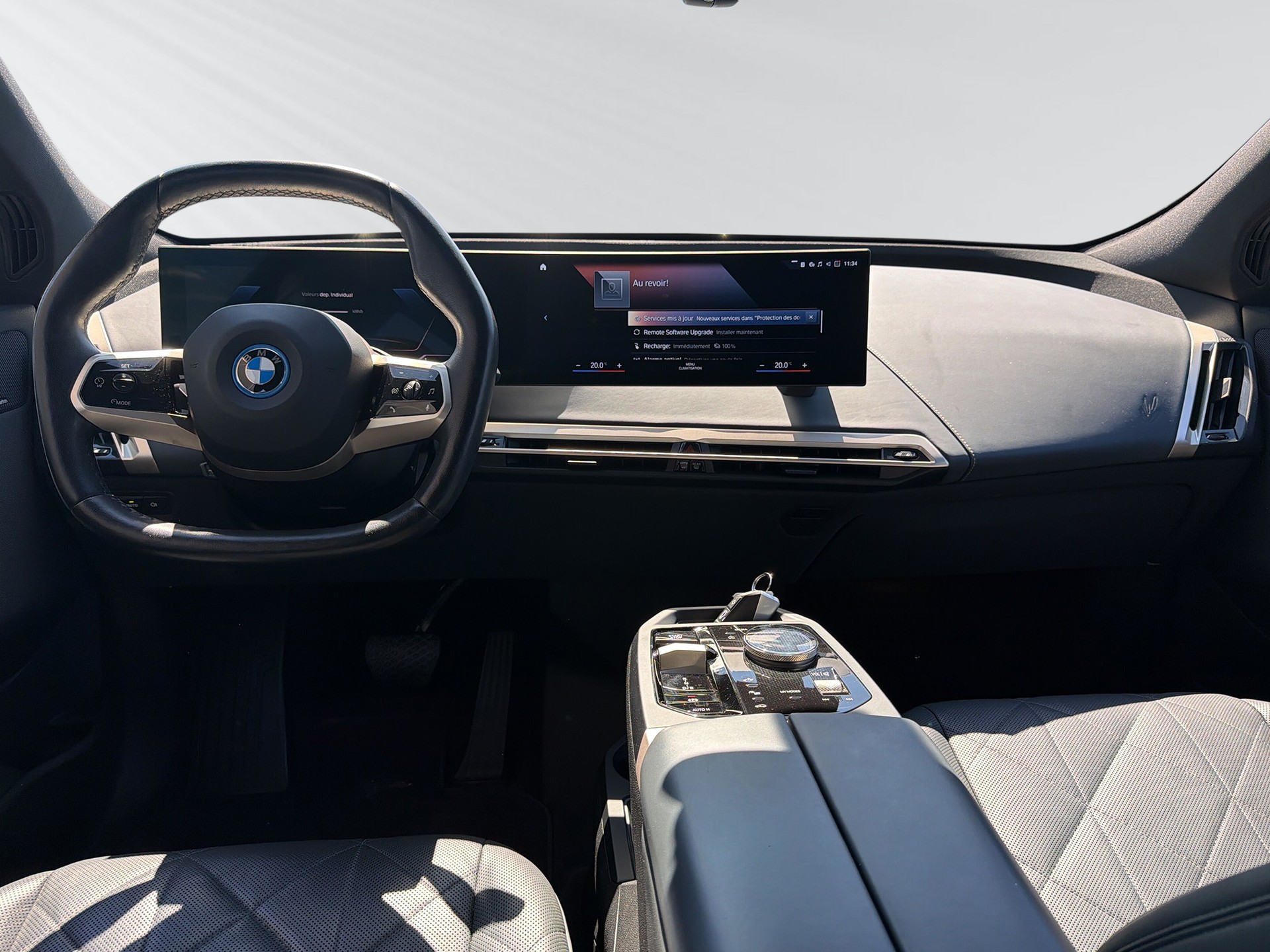 BMW iX xDrive50-image-6
