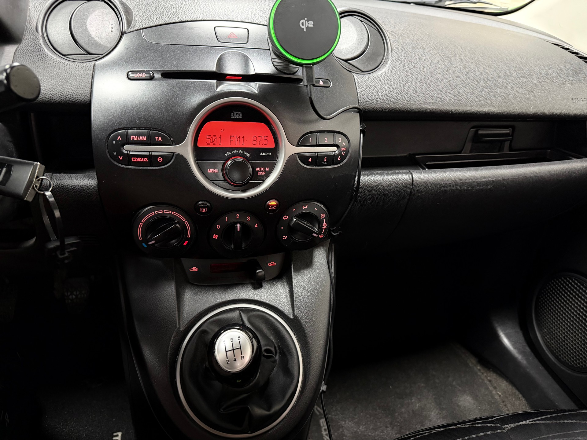 MAZDA 2 1.3i 16V Exclusive-image-11