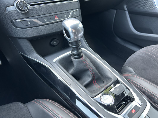 PEUGEOT 308 SW 1.6 eTHP GT-image-12