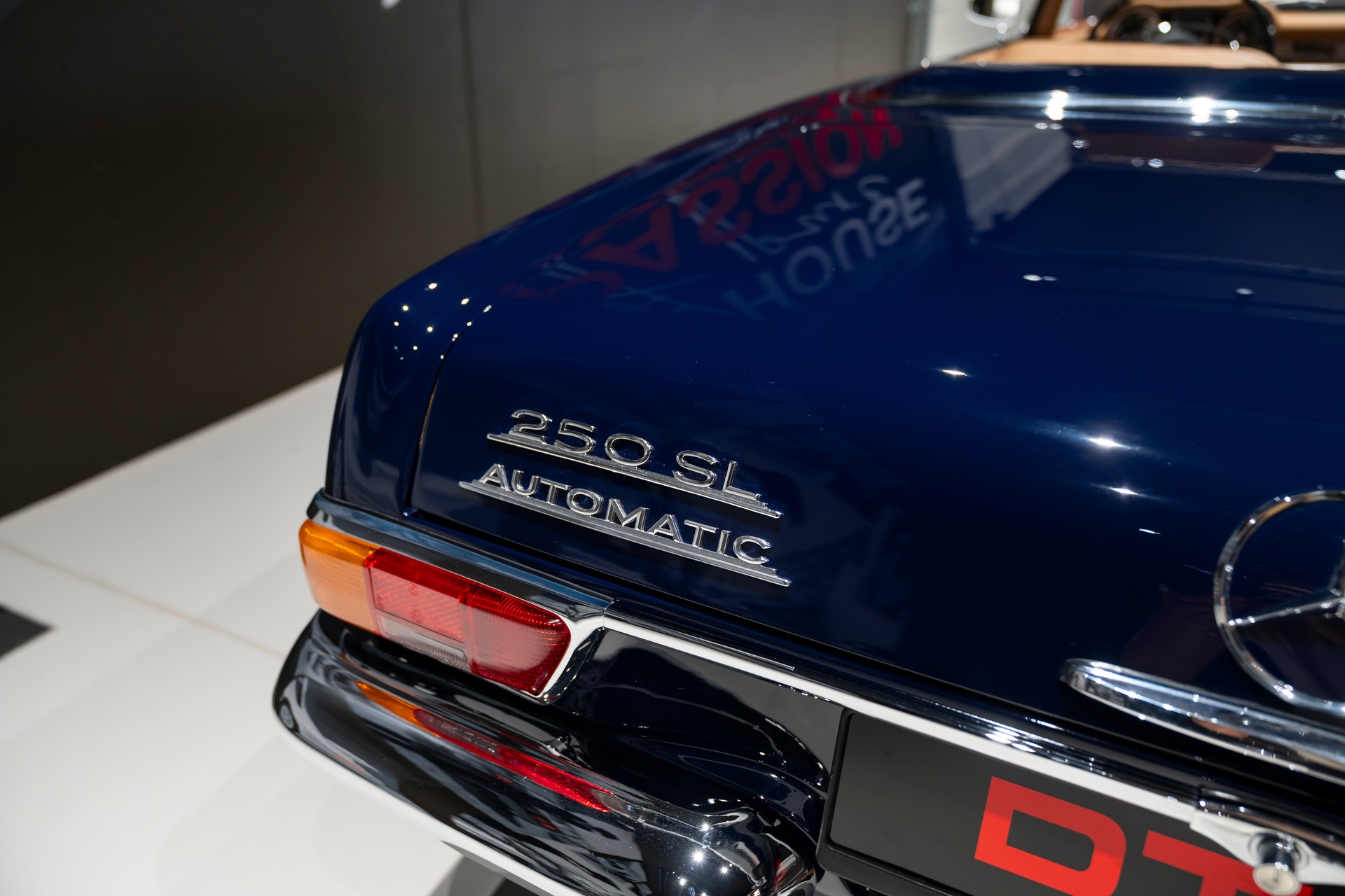 MERCEDES-BENZ SL 250 Pagode-image-6