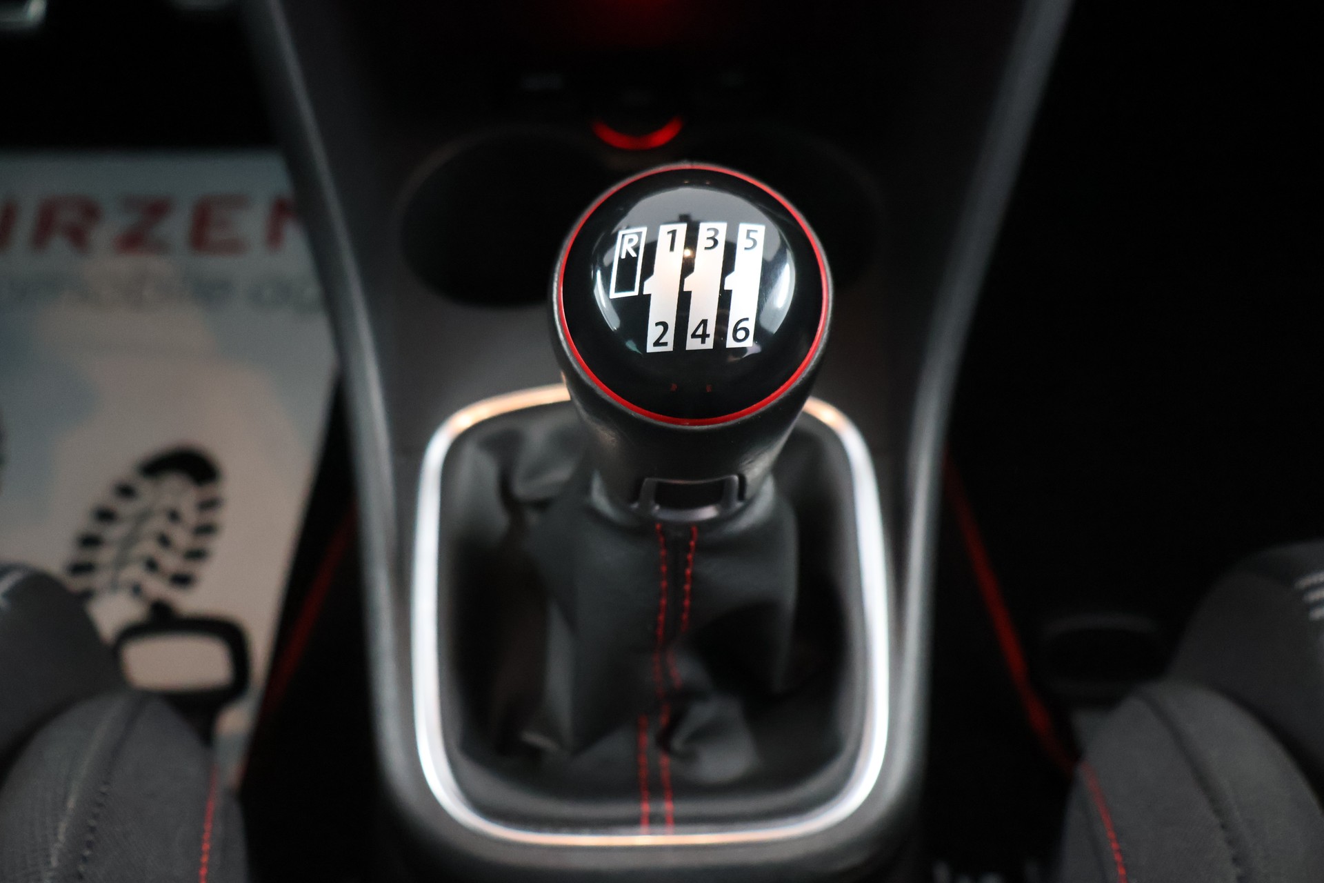 VW Polo 1.8 TSI GTI-image-19