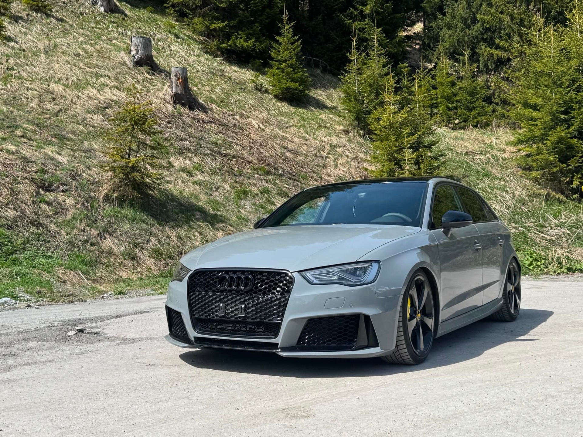 AUDI 2.5 T FSI quattro S-Tronic-image-2
