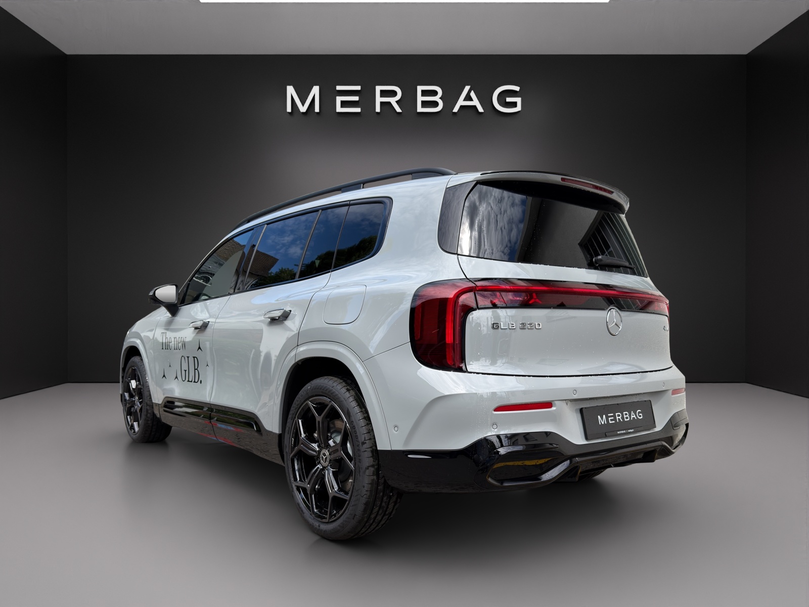 MERCEDES-BENZ GLB 220 4Matic 8G-Tronic-image-4