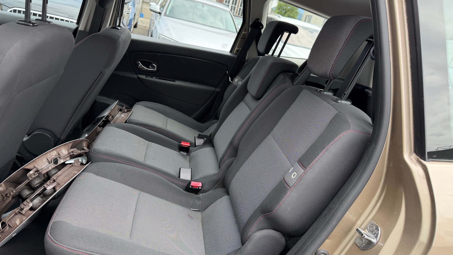 RENAULT Grand Scénic 1.2 16V Turbo Energy-image-9