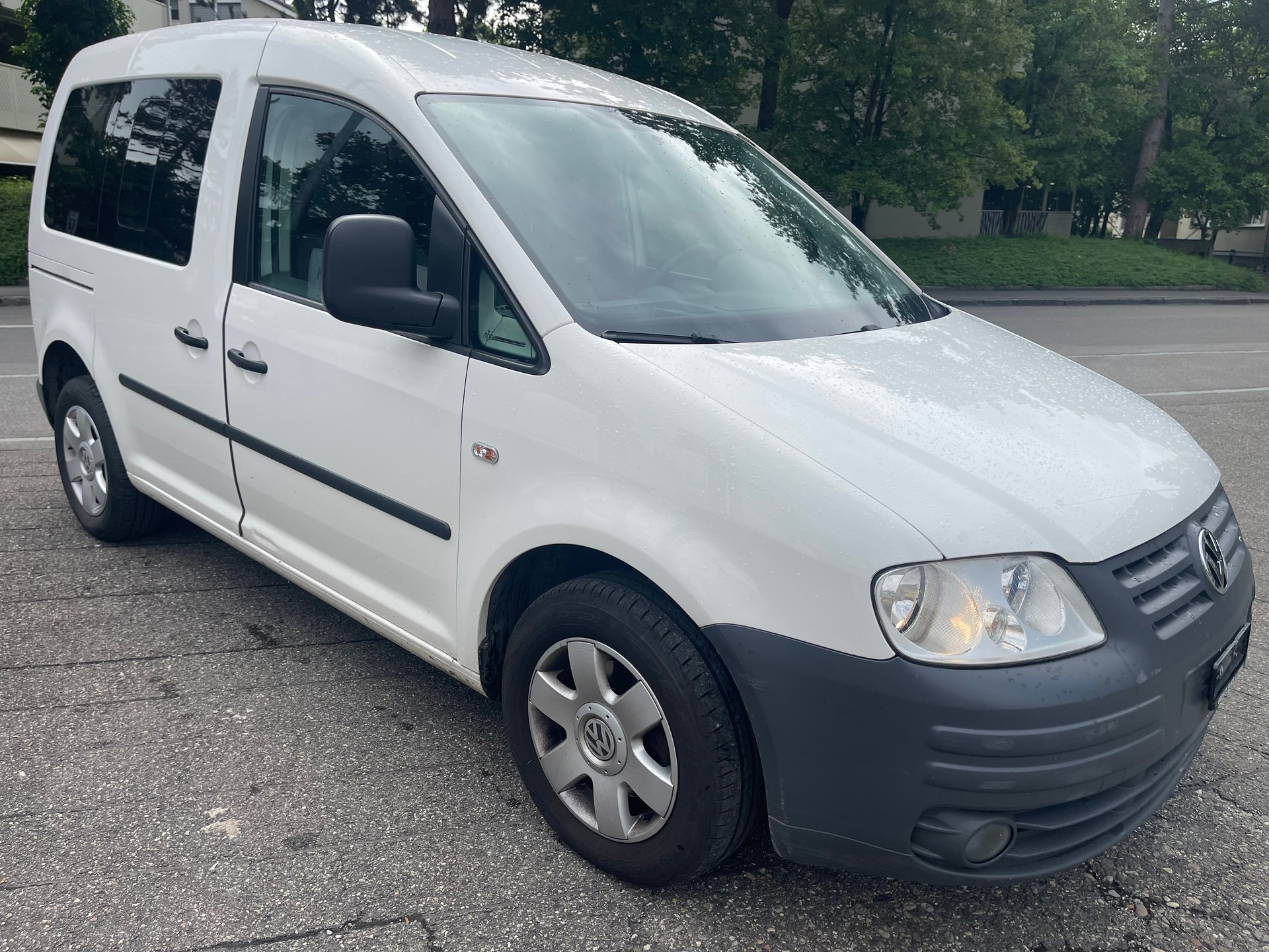 VW Caddy Life 1.9TDI PD-image-5