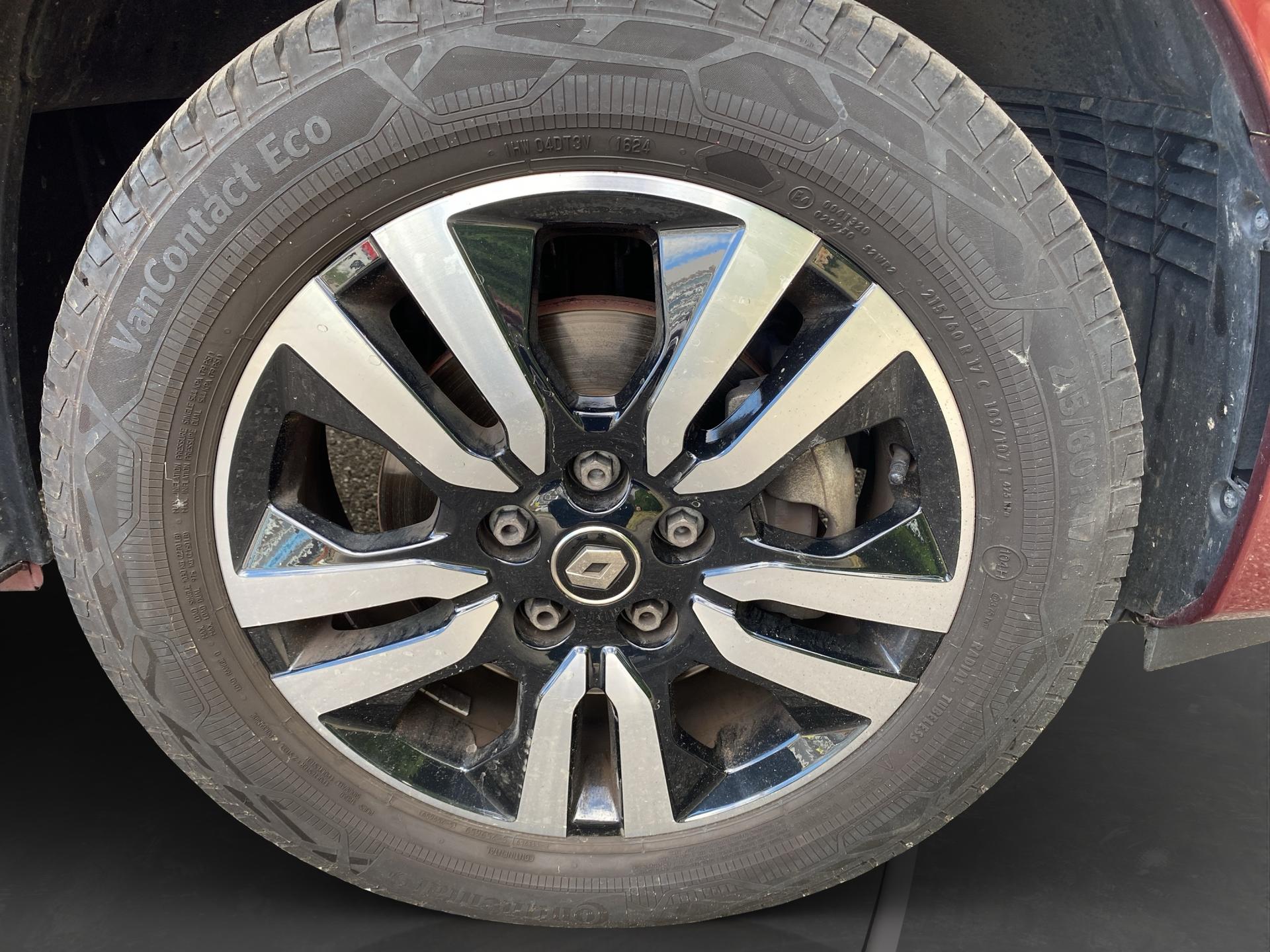 RENAULT Trafic Blue dCi 170 Spacenomad Iconic EDC-image-17