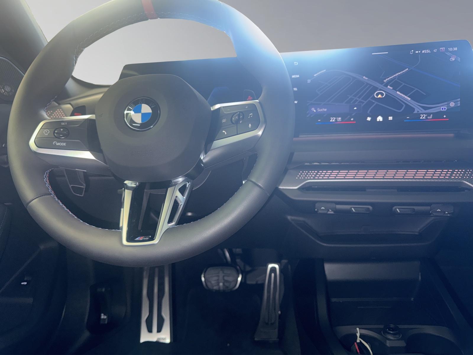 BMW M135i xDrive-image-9