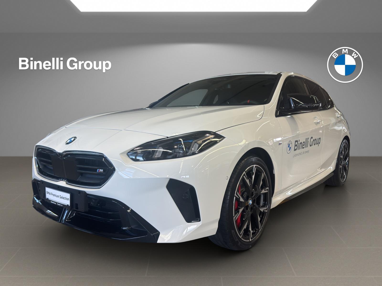 BMW M135i xDrive-image-0